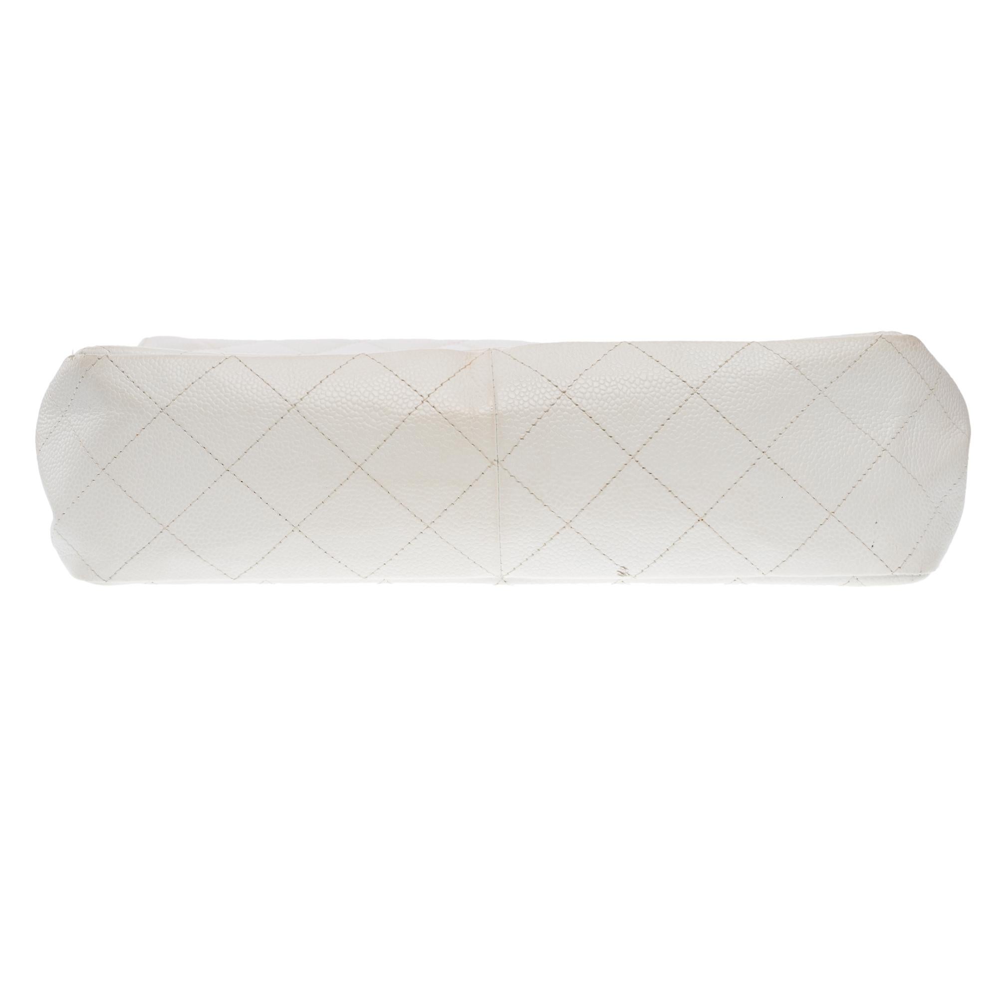 Chanel Timeless Jumbo single flap shoulder bag in White Caviar leather , PHW For Sale 6