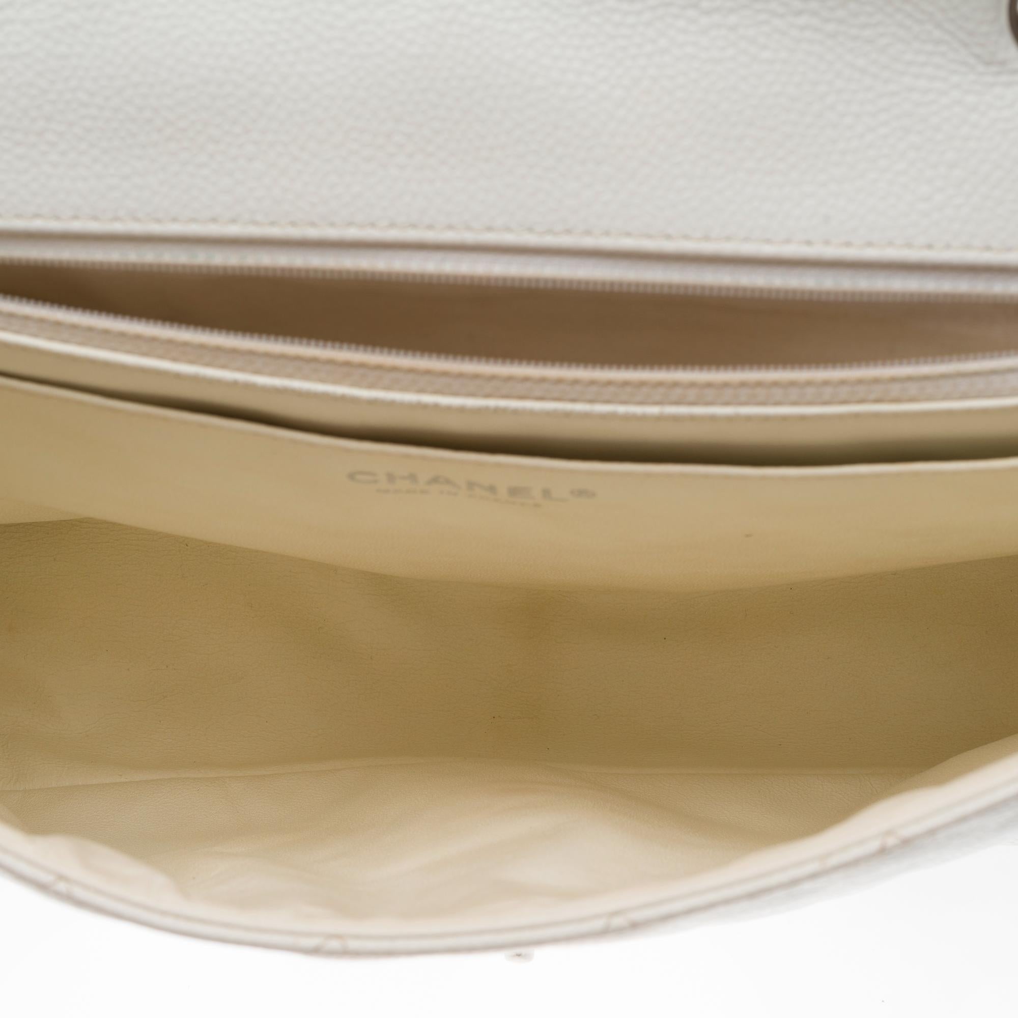 Chanel Timeless Jumbo single flap shoulder bag in White Caviar leather , PHW For Sale 4