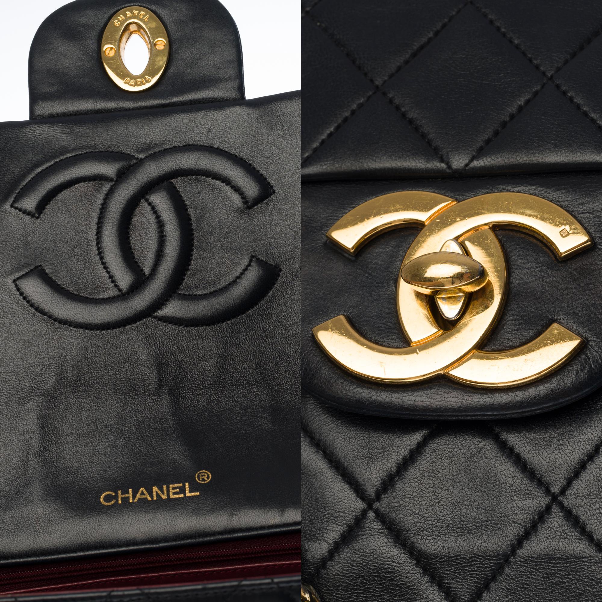 Women's Chanel Timeless Maxi Jumbo single flap handbag in black quilted lambskin, GHW