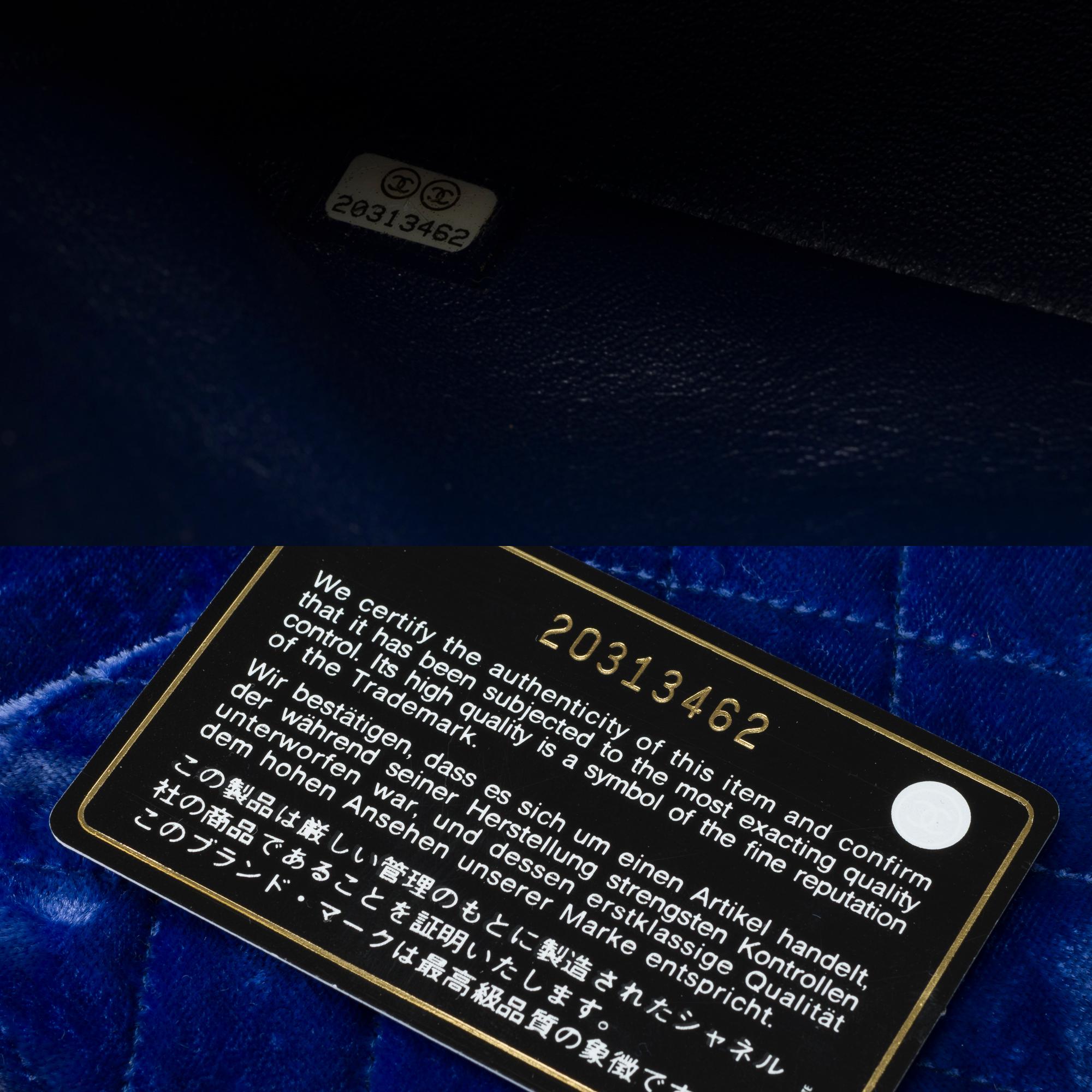 Chanel Timeless Medium double flap shoulder bag in blue quilted velvet , BHW For Sale 4