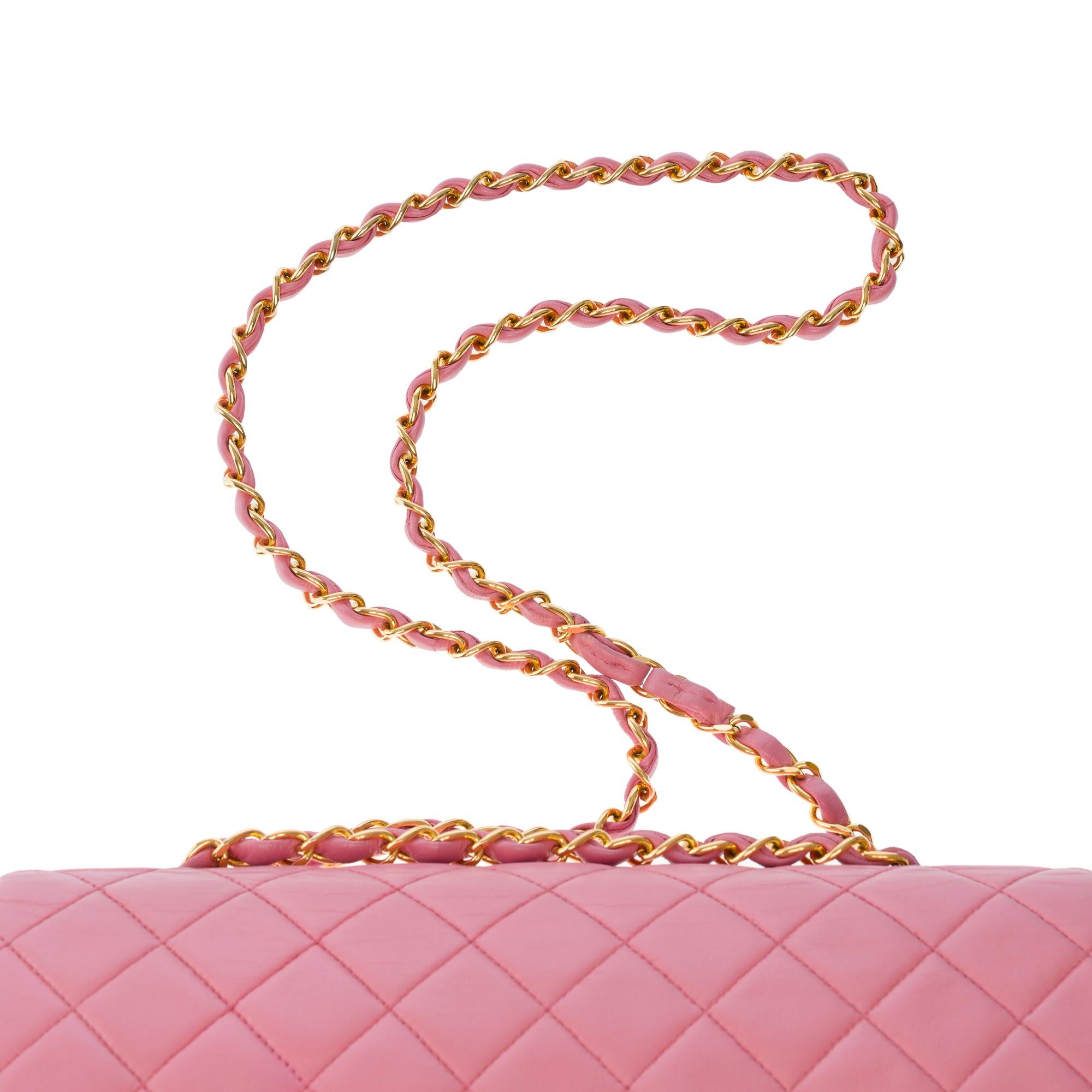 Chanel Timeless Medium double Flap shoulder bag in Pink quilted lambskin, GHW 7