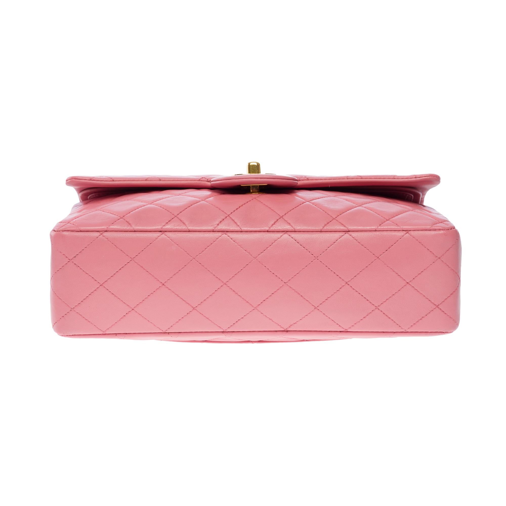 Chanel Timeless Medium double Flap shoulder bag in Pink quilted lambskin, GHW 8