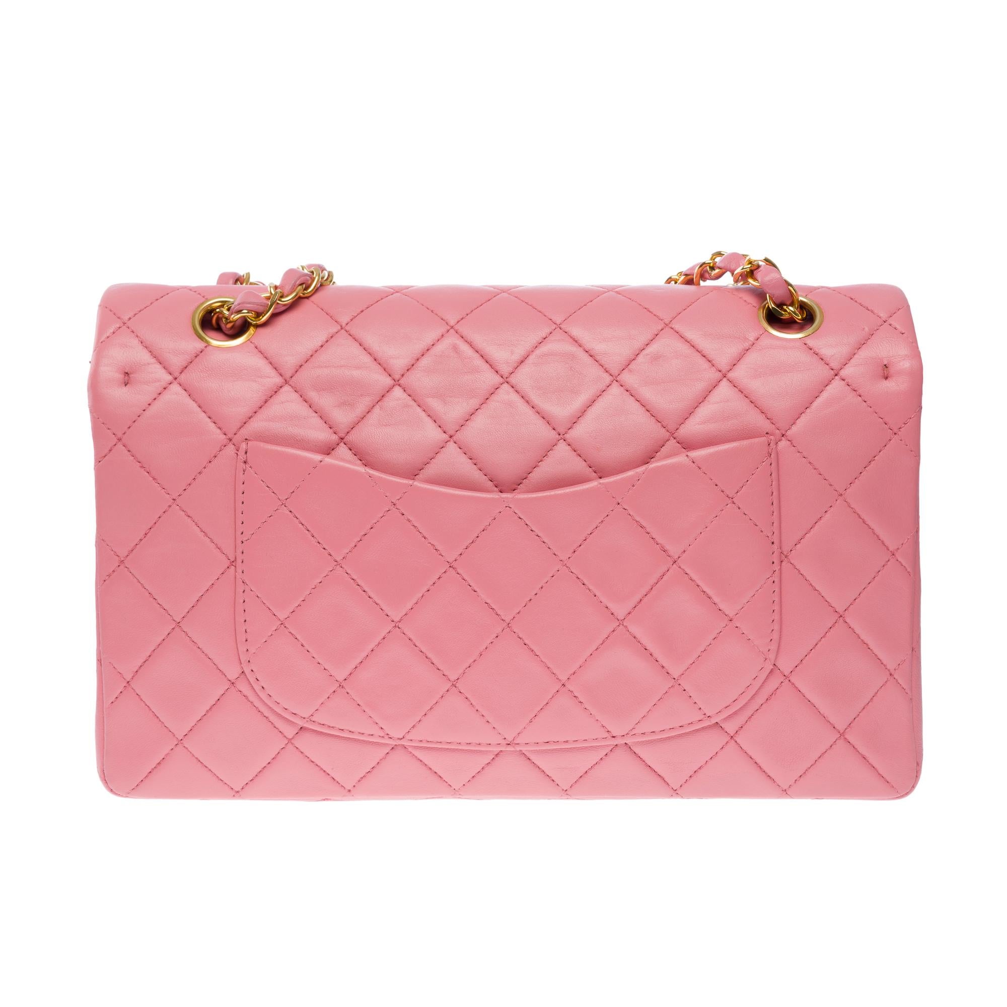 Chanel Timeless Medium double Flap shoulder bag in Pink quilted lambskin, GHW 1