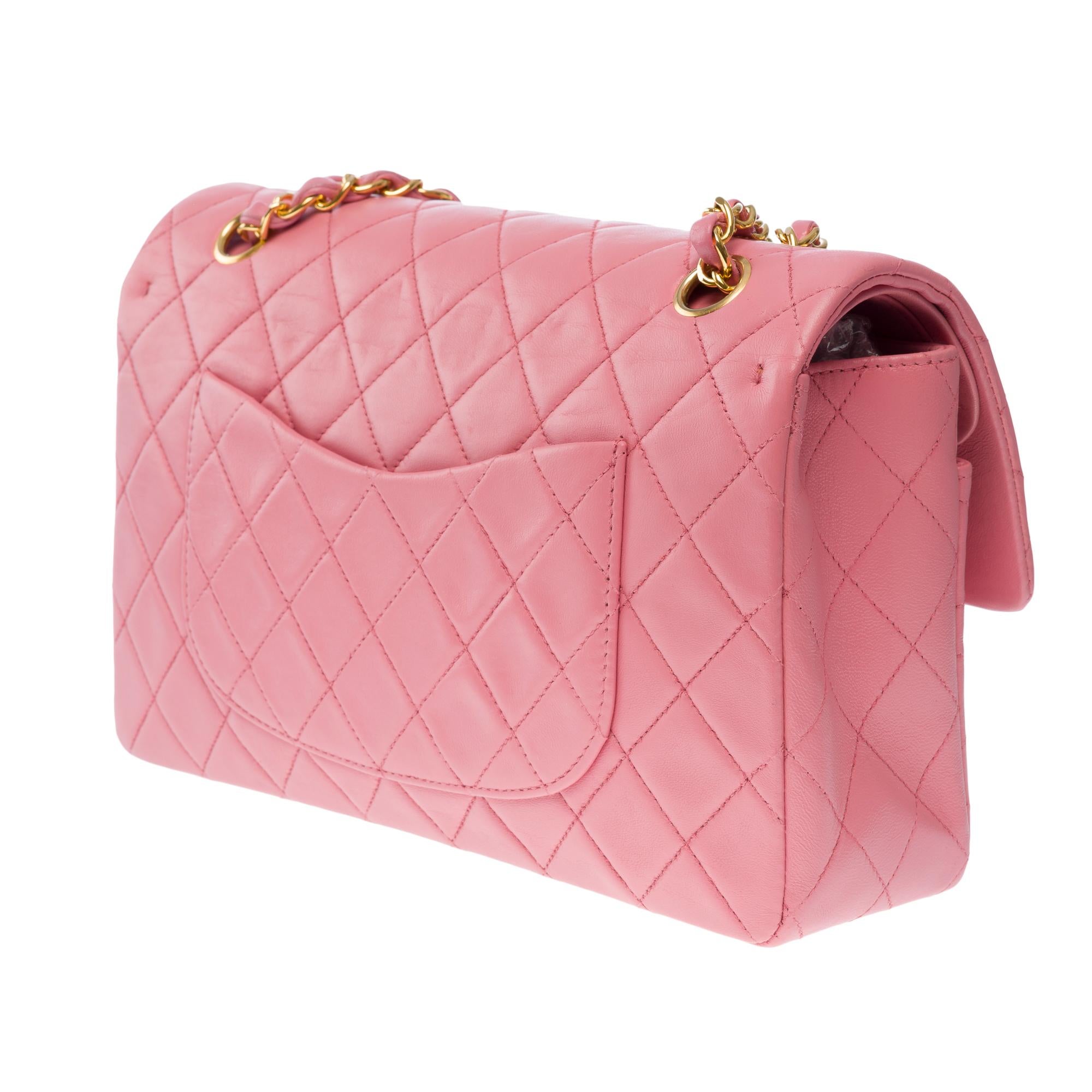 Chanel Timeless Medium double Flap shoulder bag in Pink quilted lambskin, GHW 3