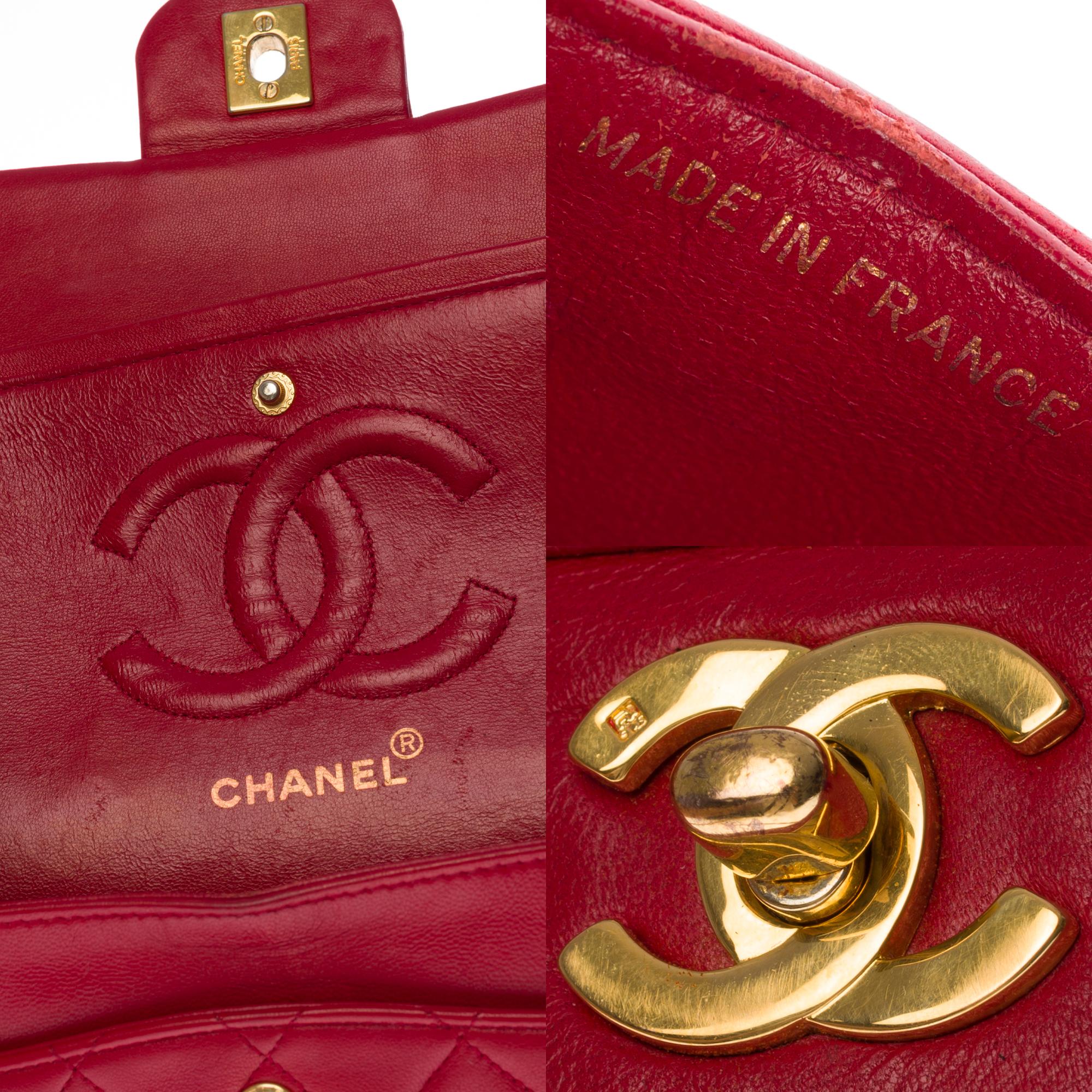 Chanel Timeless Medium double flap Shoulder bag in Red quilted leather, GHW 1