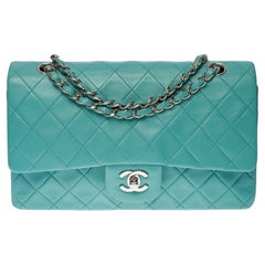 Chanel Timeless Medium double flap shoulder bag in Turquoise quilted leather, SHW