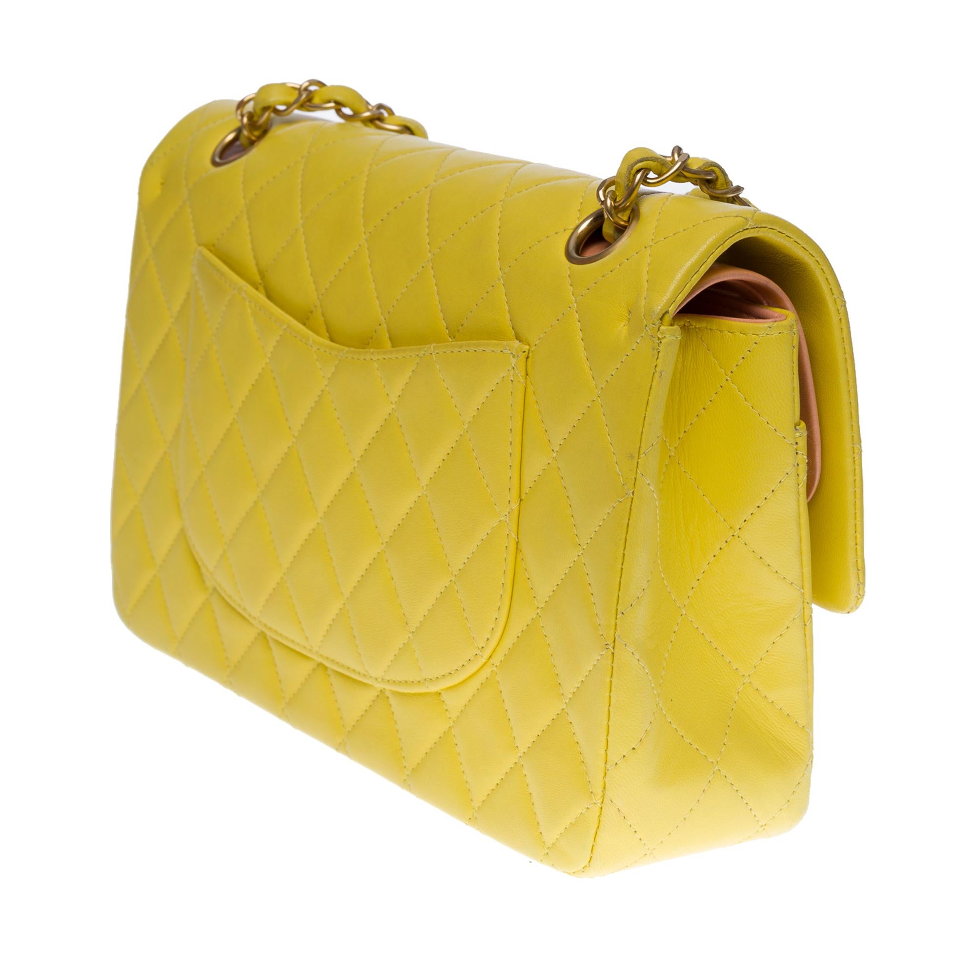 Chanel Timeless Medium double flap shoulder bag in Yellow quilted lambskin , BGHW 1