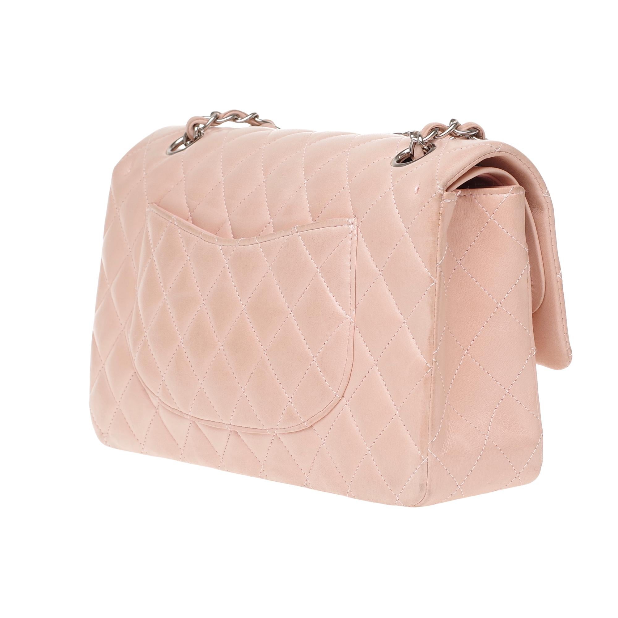 Chanel Timeless mittelgroße Handtasche aus rosa gestepptem Leder und silberner Hardware Damen