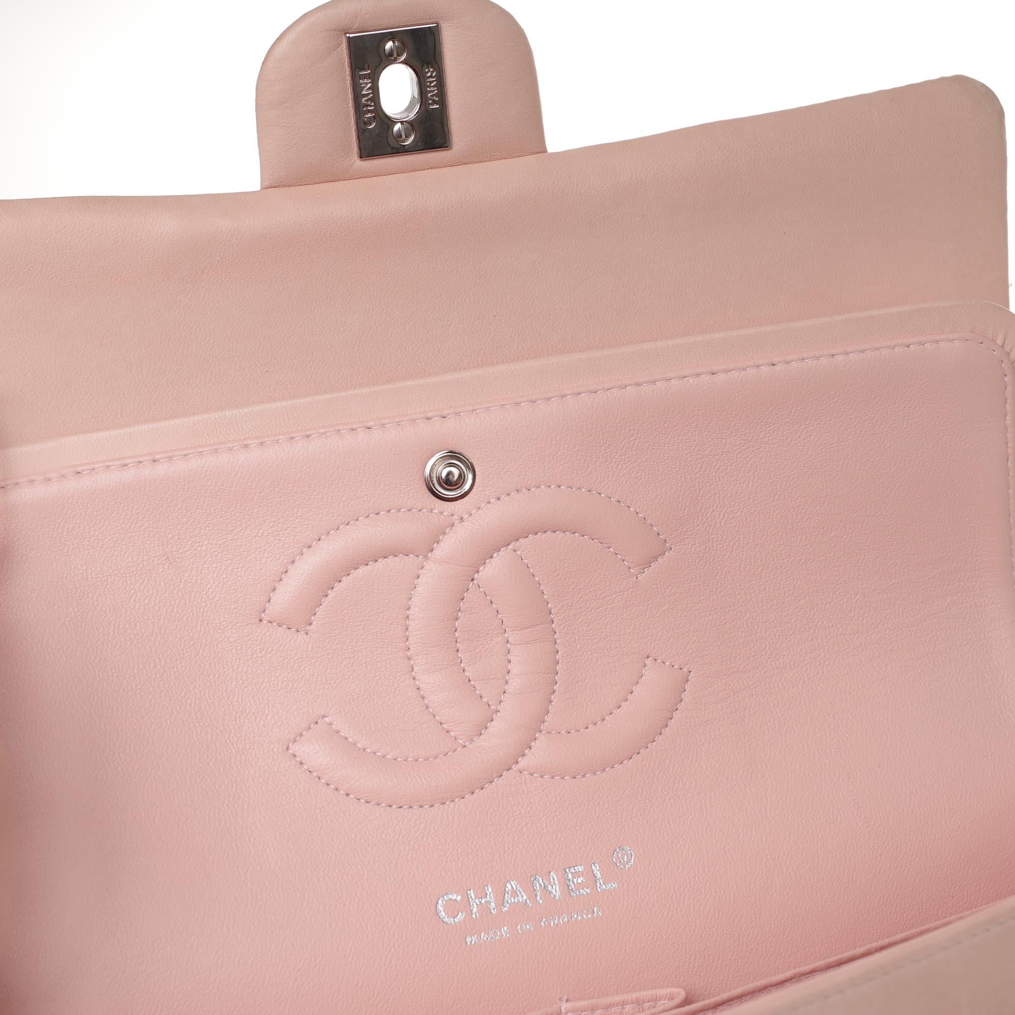 Women's Chanel Timeless medium handbag in pink quilted leather and silver hardware