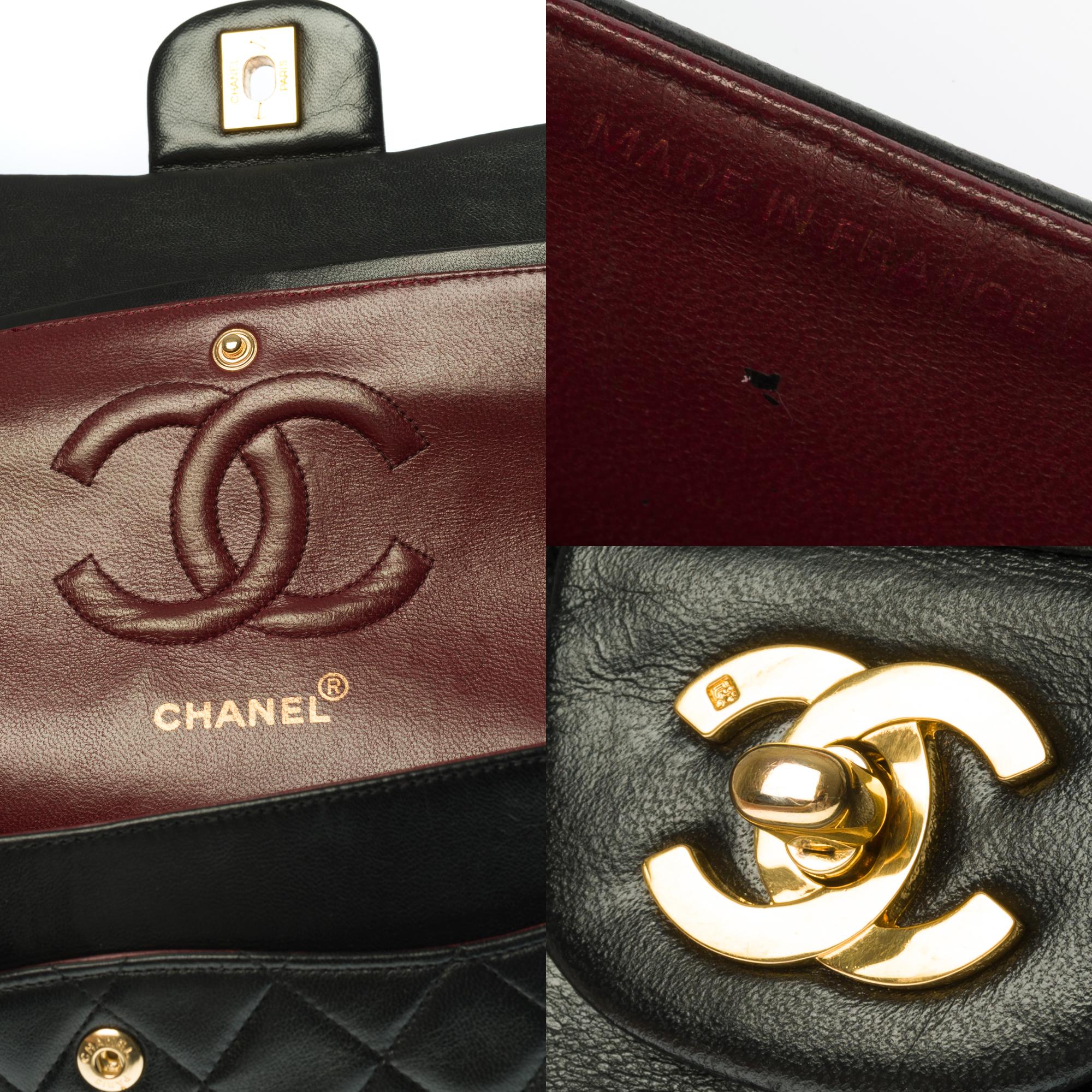 chanel medium quilted bag