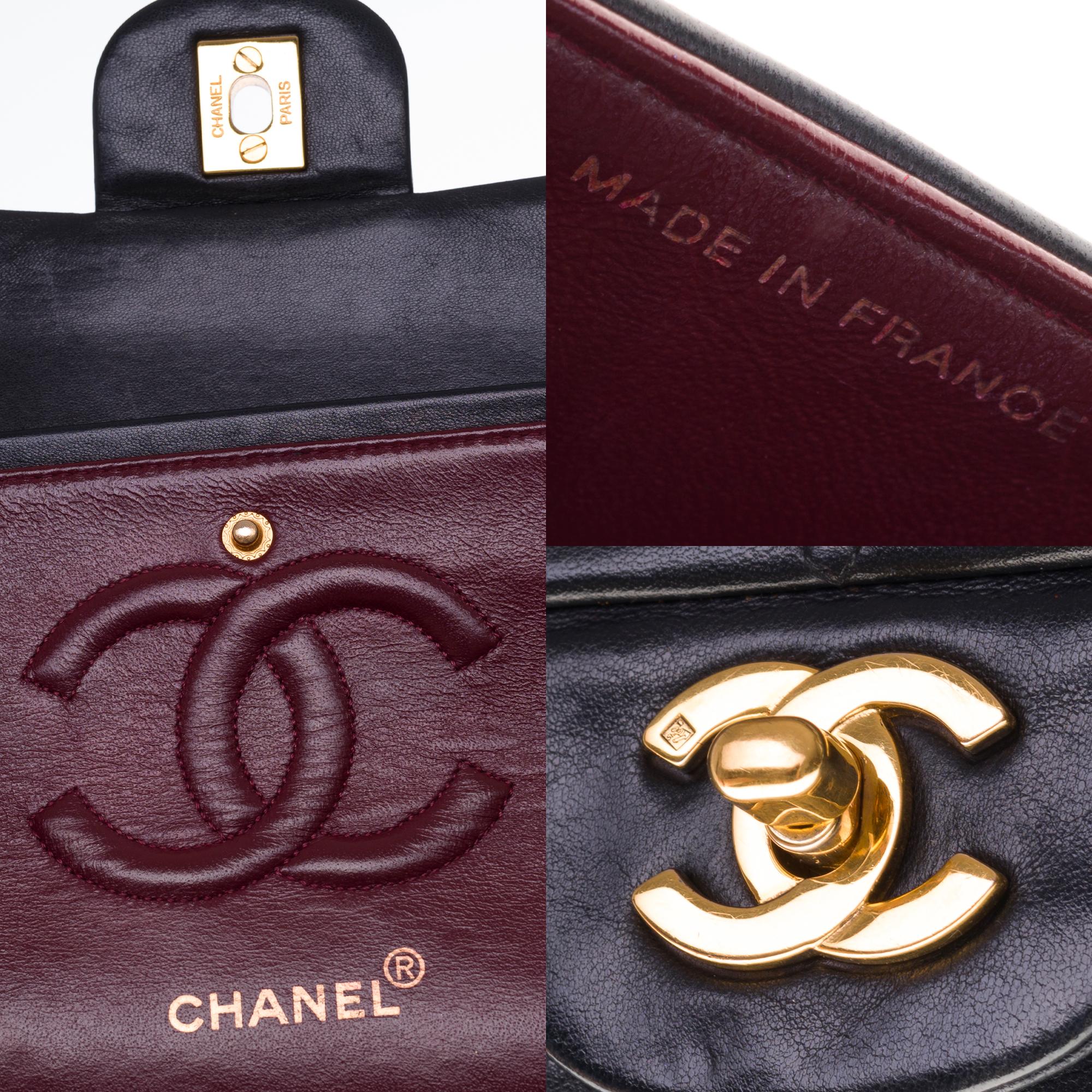 Black Chanel Timeless Medium Shoulder bag in black quilted leather and gold hardware