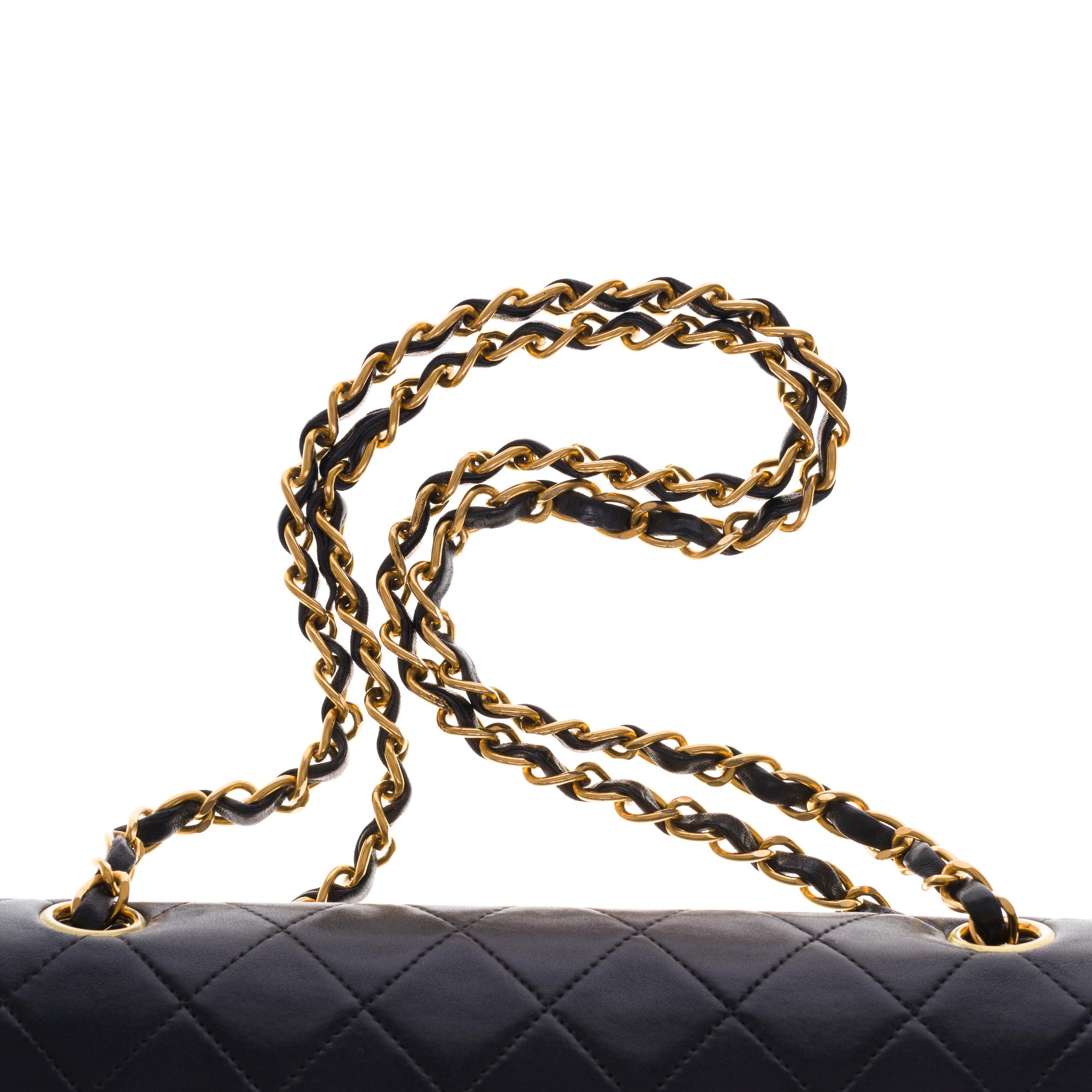Chanel Timeless Medium Shoulder bag in black quilted leather and gold hardware 2