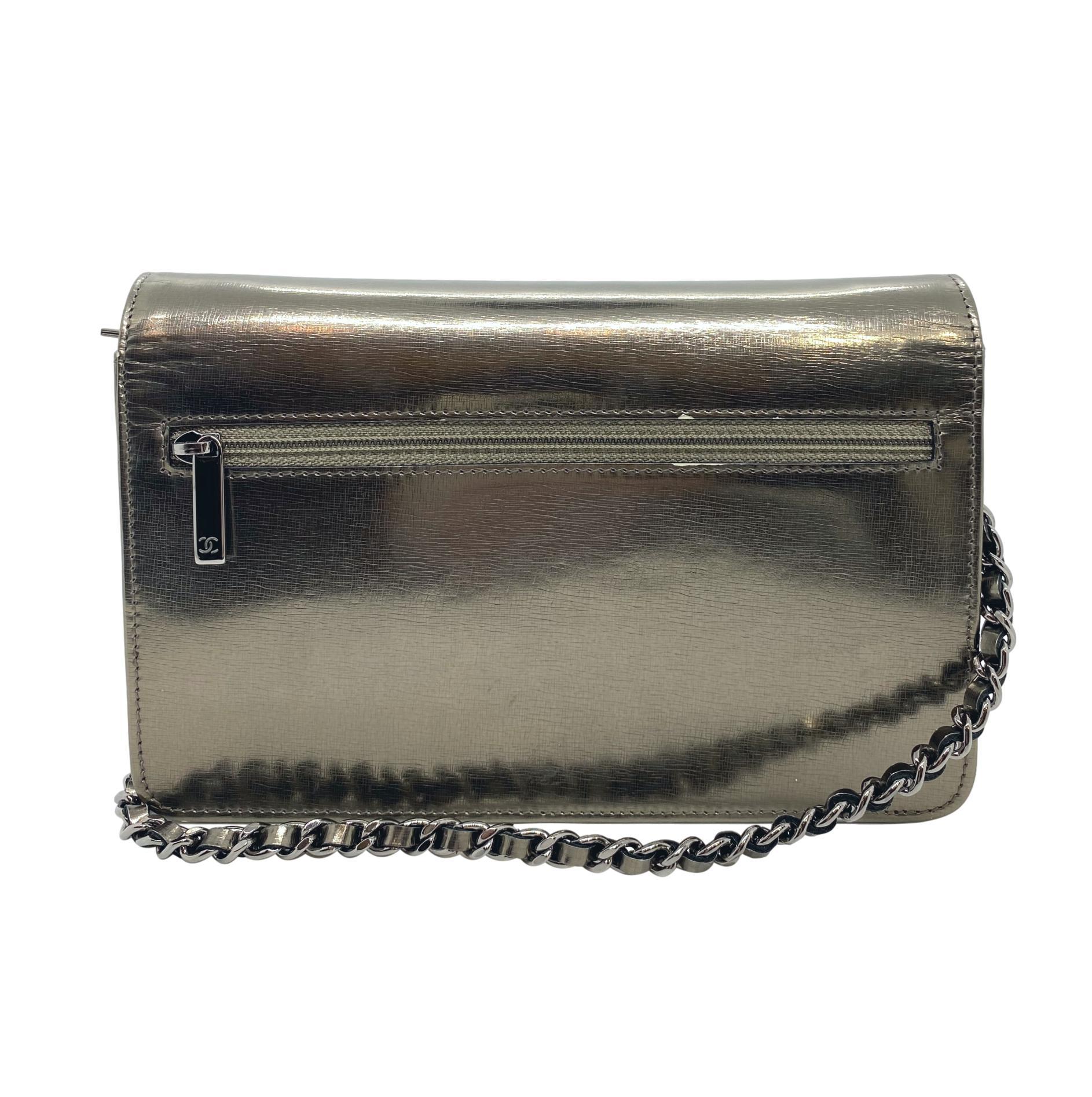 Chanel Timeless Metallic Leather Wallet on Chain Shoulder Clutch Bag, 2008. In Good Condition In Banner Elk, NC