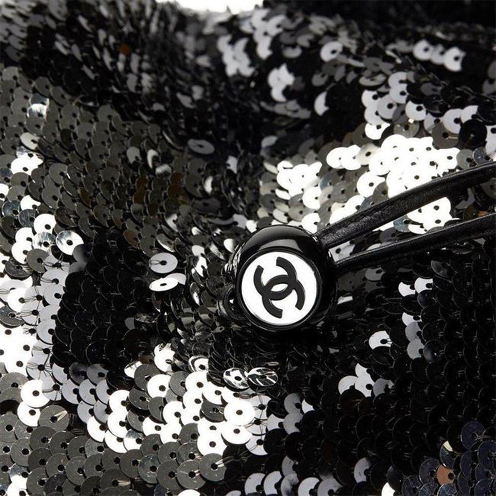 Chanel 2010 Metallic Pailletten CC Reversible Große Seltene Timeless Tote Bag im Angebot 5