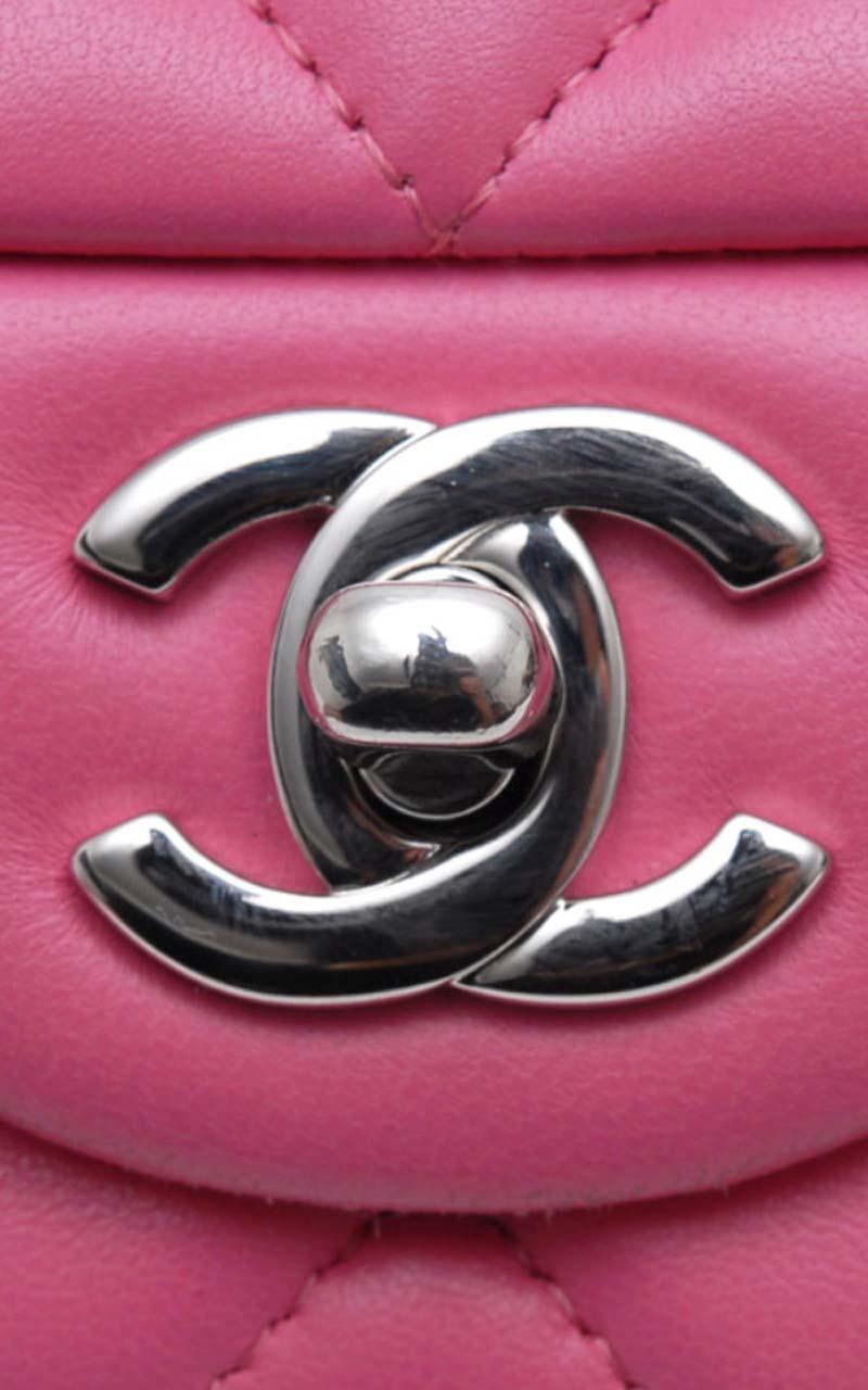 Chanel Timeless Mini handbag in Pink quilted leather and silver hardware 2