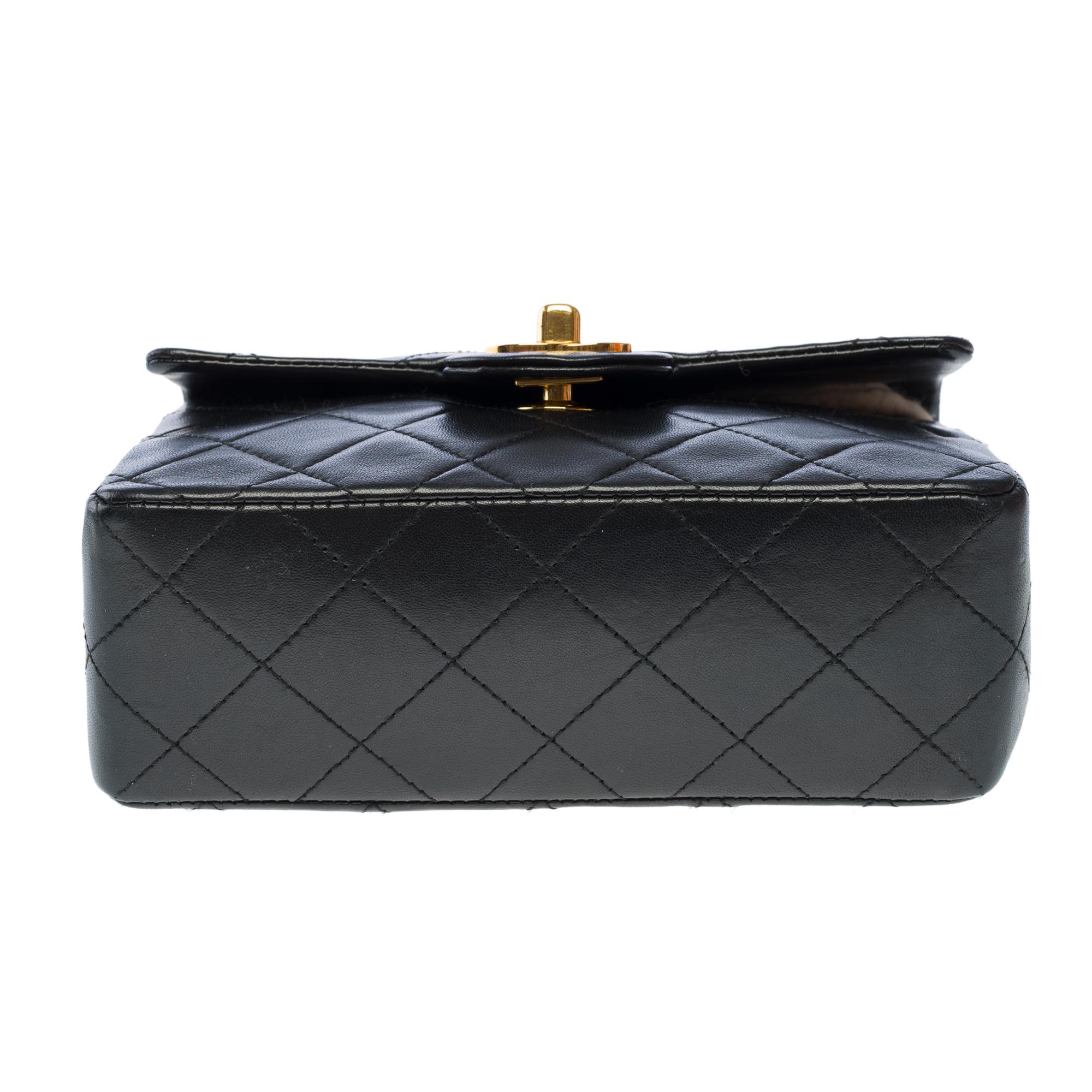 Borsa Chanel Timeless Mini con patta a tracolla in pelle di agnello trapuntata nera , GHW in vendita 6