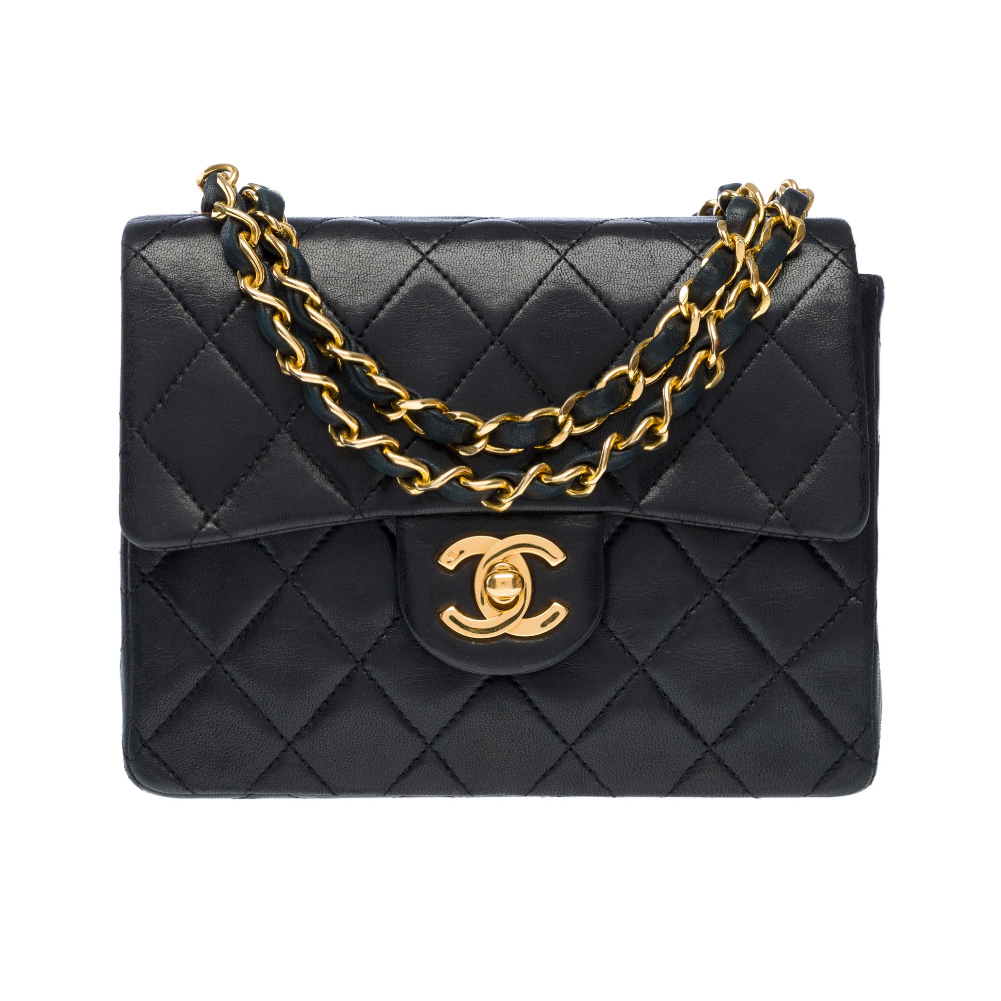 Nero Borsa Chanel Timeless Mini con patta a tracolla in pelle di agnello trapuntata nera , GHW in vendita
