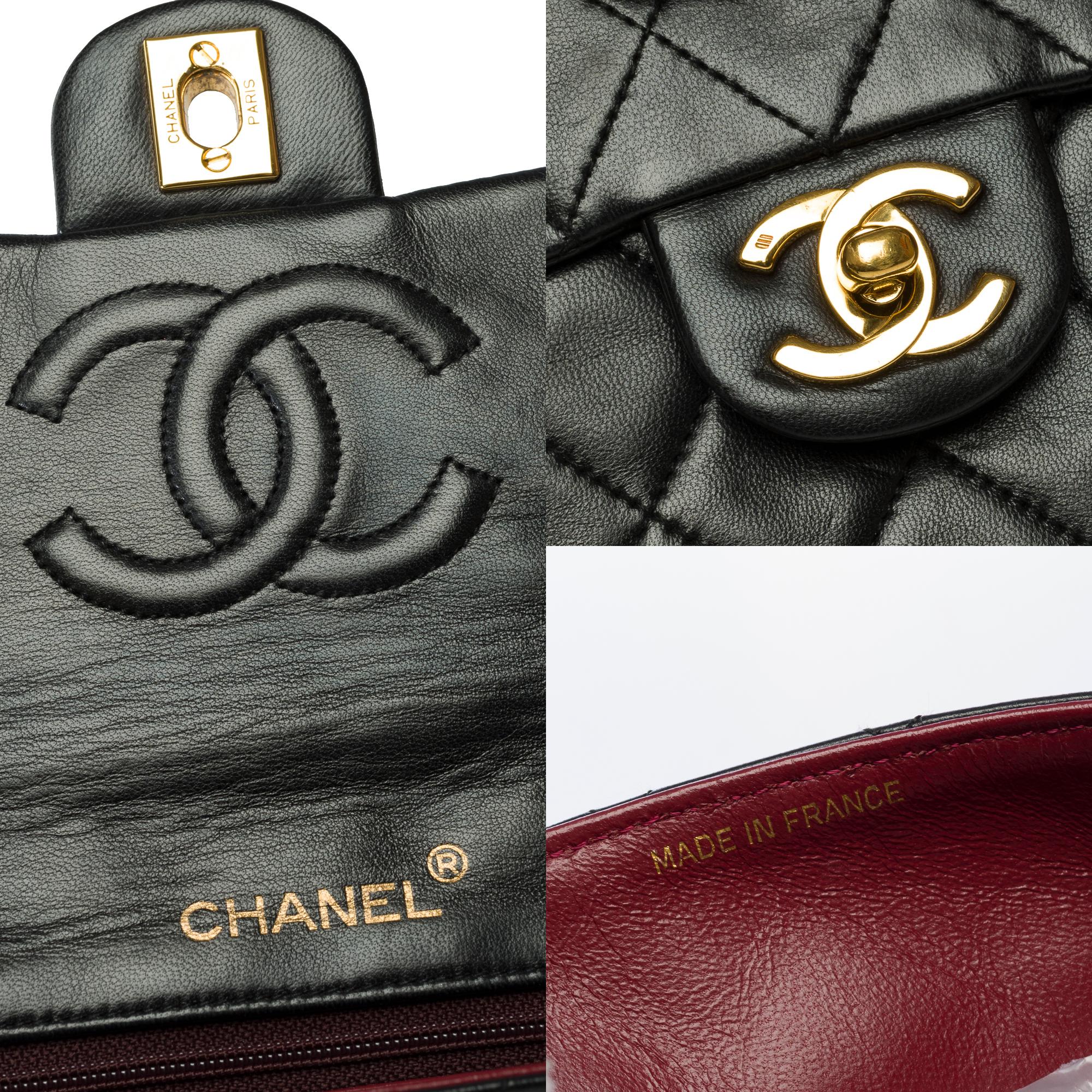 Borsa Chanel Timeless Mini con patta a tracolla in pelle di agnello trapuntata nera , GHW in vendita 2