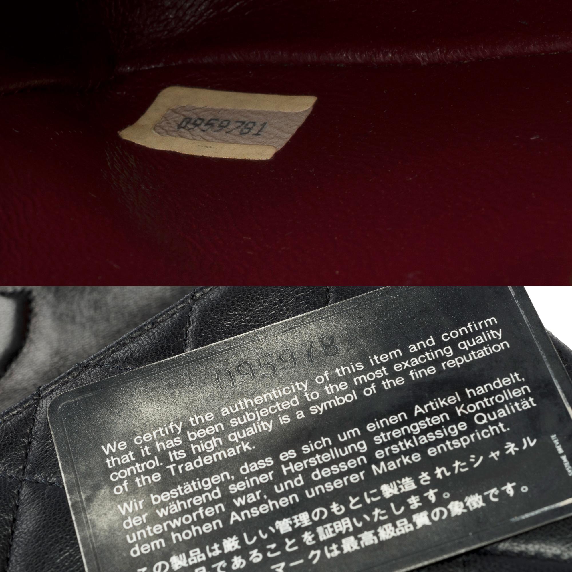 Borsa Chanel Timeless Mini con patta a tracolla in pelle di agnello trapuntata nera , GHW in vendita 3