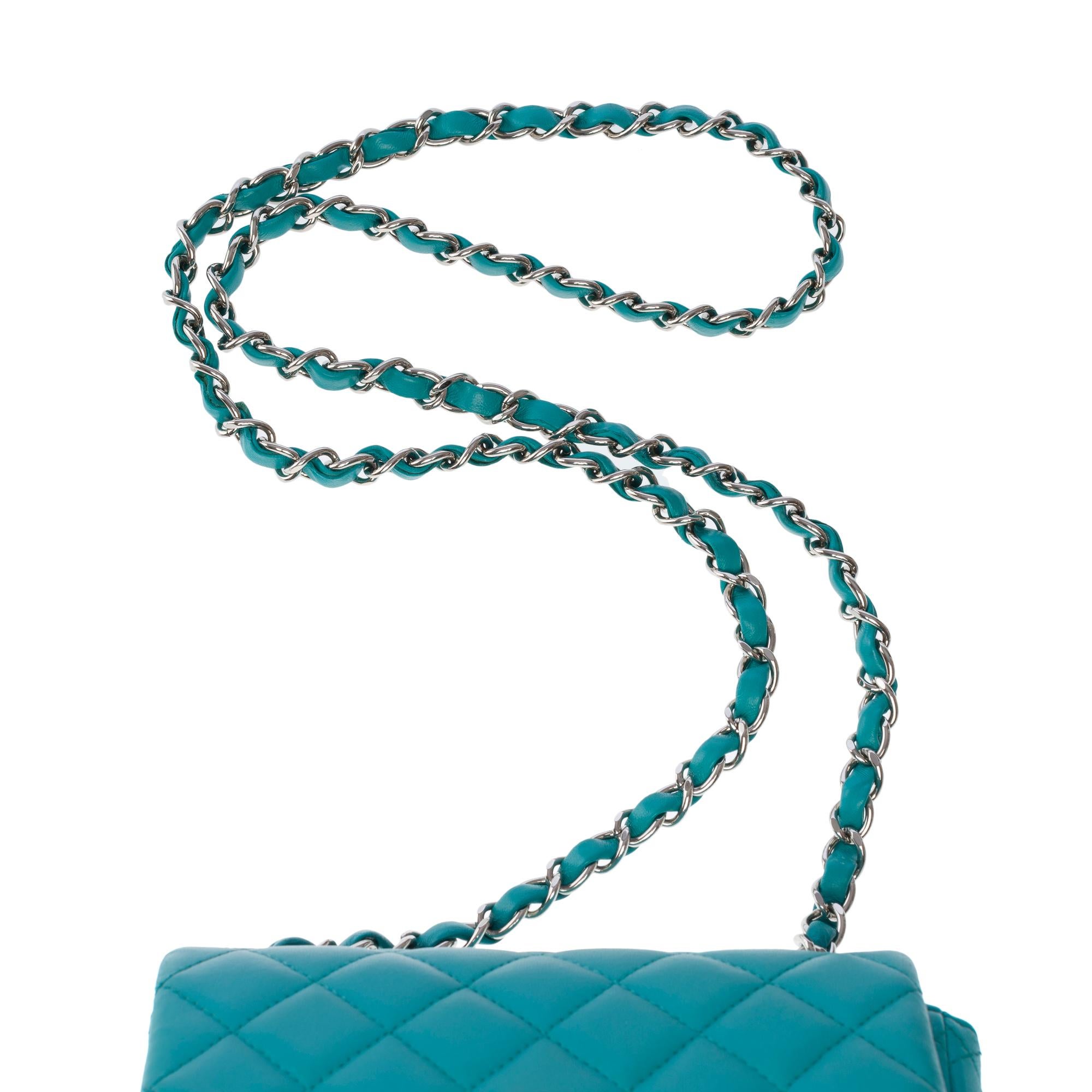 Chanel Timeless Mini shoulder flap bag in water green quilted lambskin, SHW 4