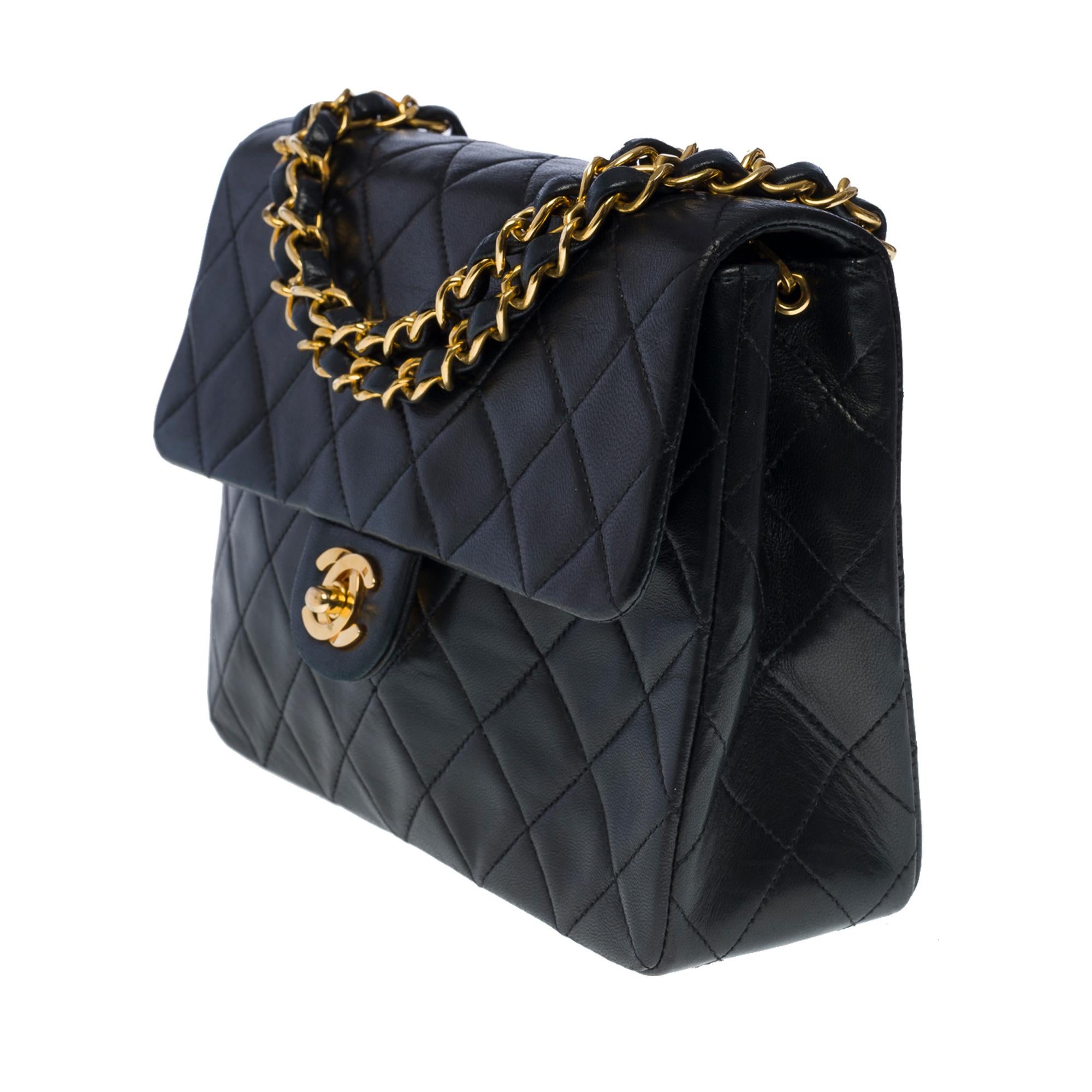 Chanel Timeless Mini Square Flap shoulder bag in black quilted lambskin, GHW In Good Condition In Paris, IDF