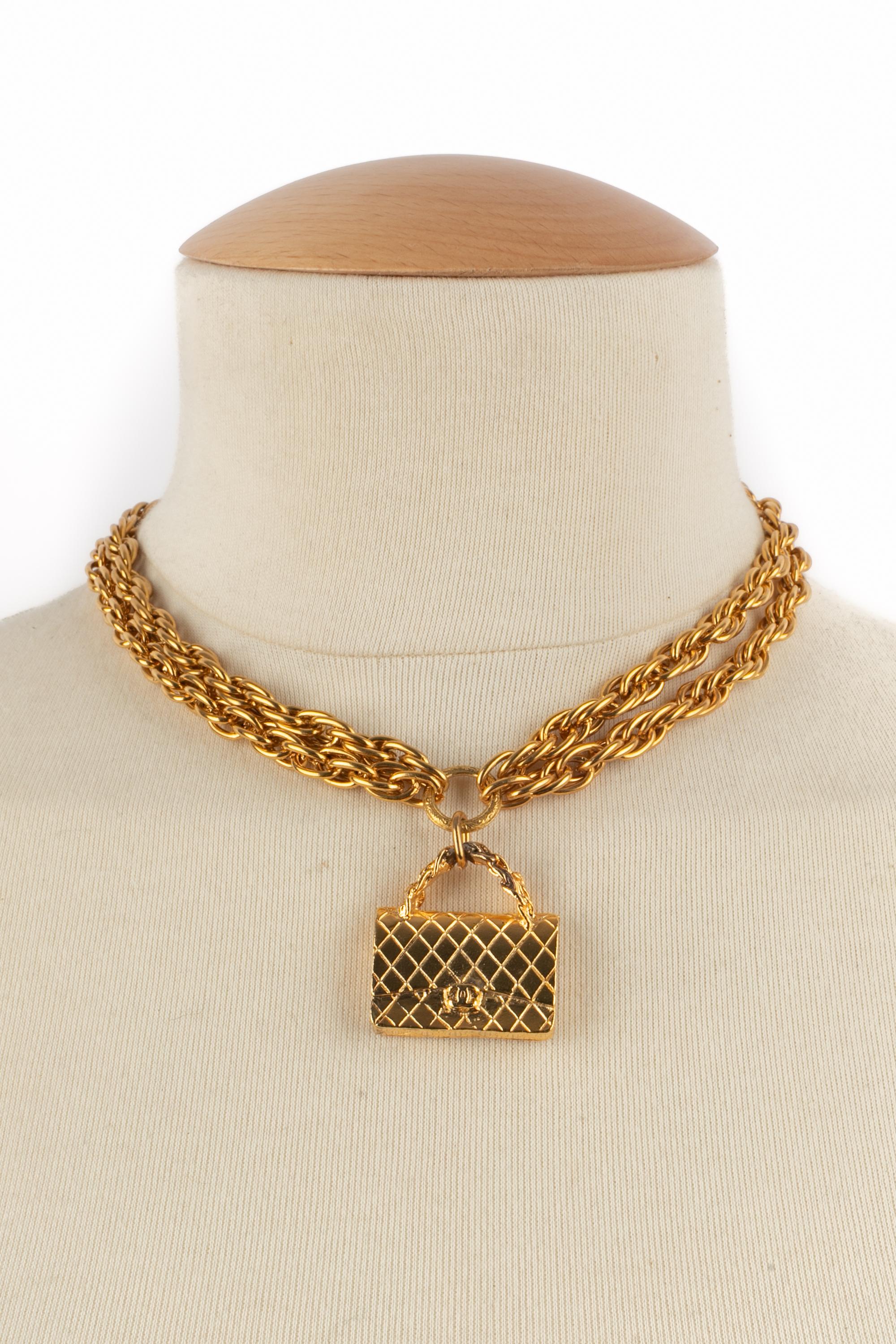 Collier 'timeless' de Chanel 1994 en vente 6