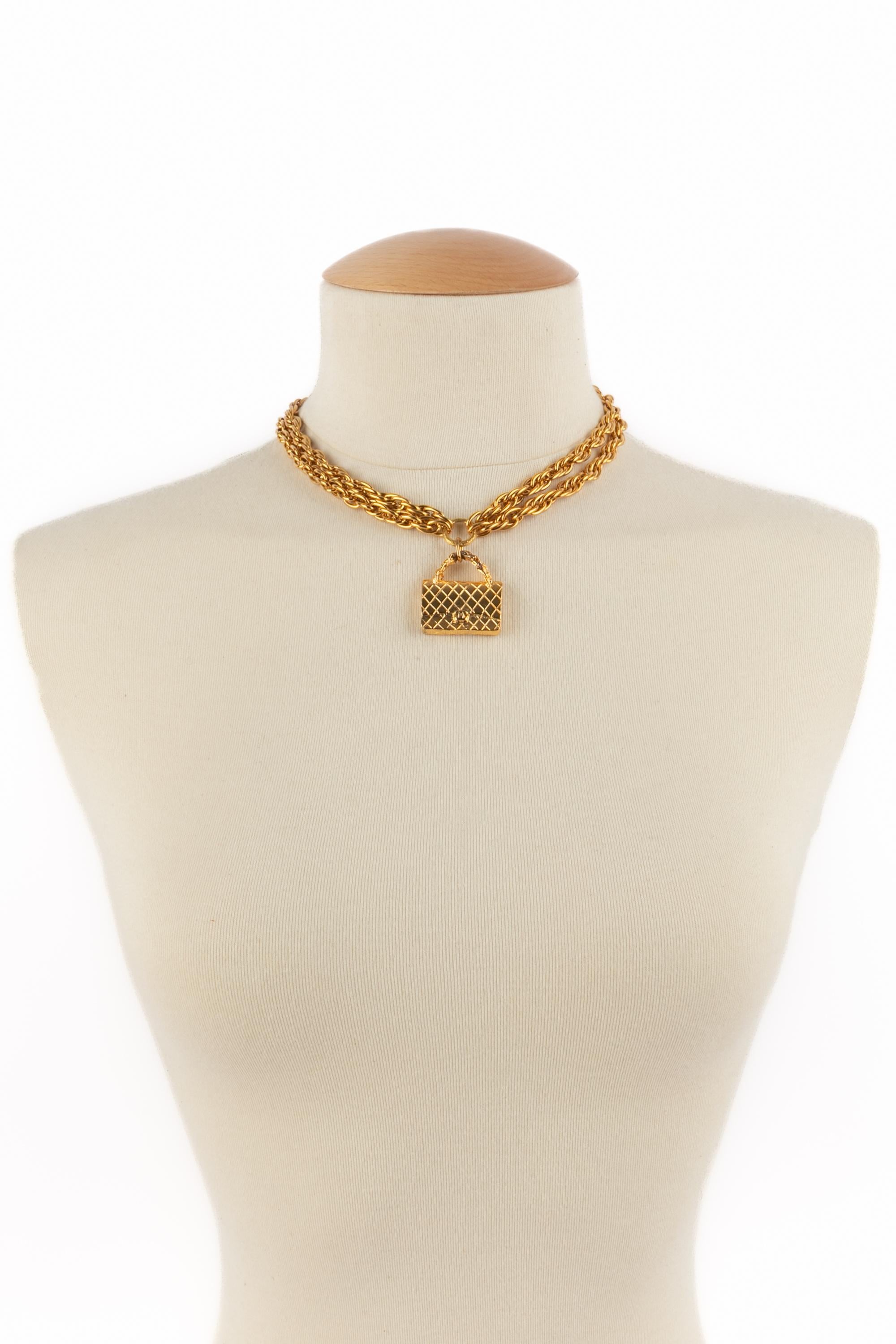 Collier 'timeless' de Chanel 1994 en vente 5