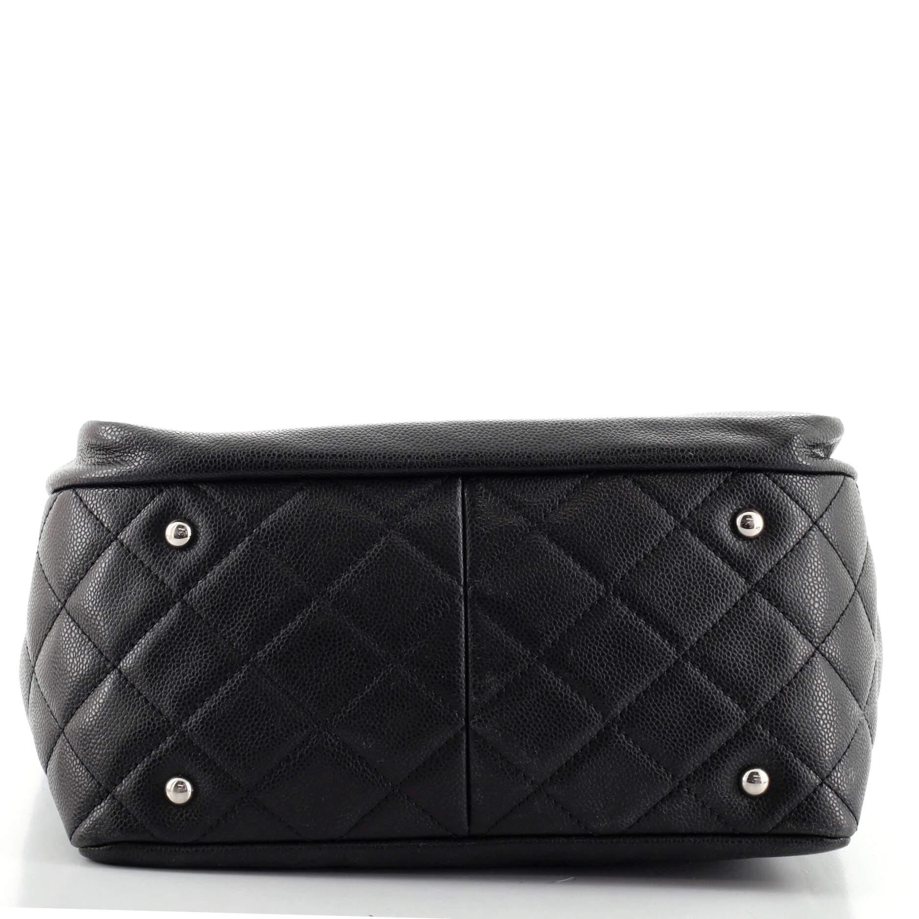 Chanel Timeless Pocket Tote Weiches Kaviar Nord Süd im Zustand „Gut“ in NY, NY