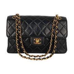 Sac en cuir noir matelassé Timeless de Chanel, 1996/1997