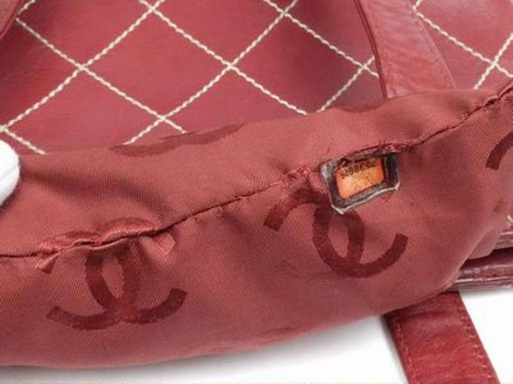 Chanel Timeless Quilted Burgundy Wild Stitch Tote 213524 Bordeaux Shoulder Bag In Fair Condition In Forest Hills, NY