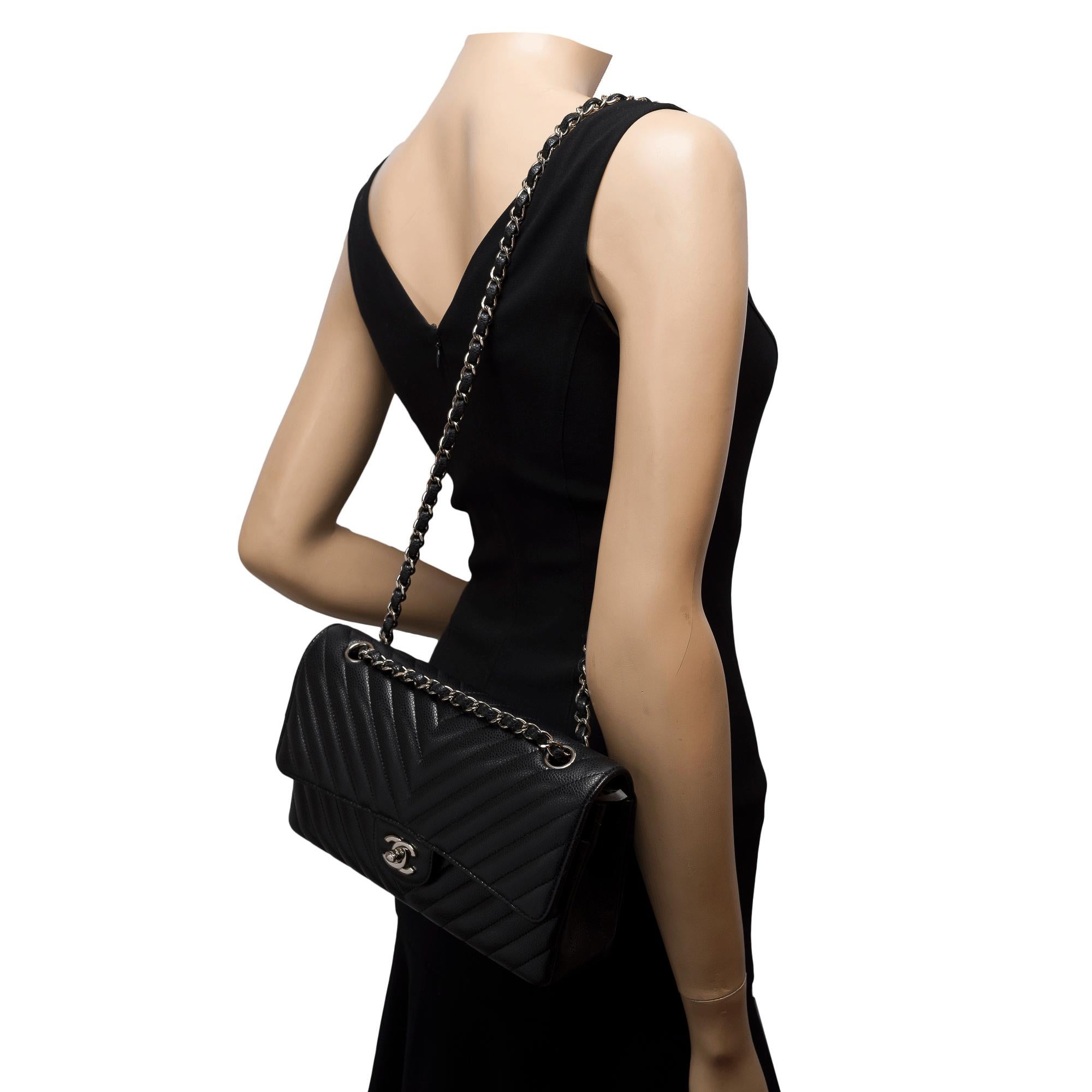 Chanel Timeless shoulder bag in black chevrons quilted caviar leather , PHW For Sale 8