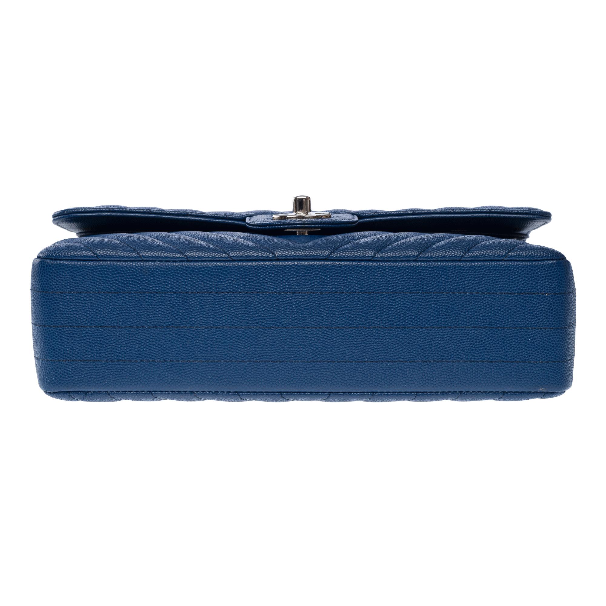 Chanel Timeless shoulder bag in blue chevrons quilted caviar leather , PHW For Sale 5