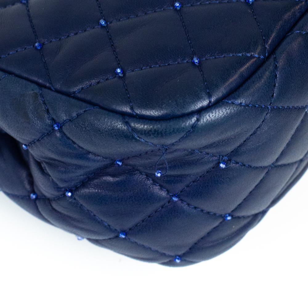 CHANEL Timeless Shoulder bag in Blue Leather 5