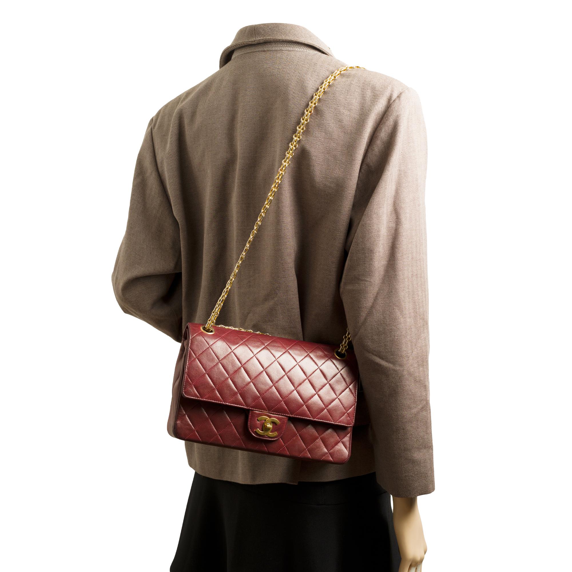 Chanel Timeless shoulder bag in burgundy quilted leather with gold hardware 5