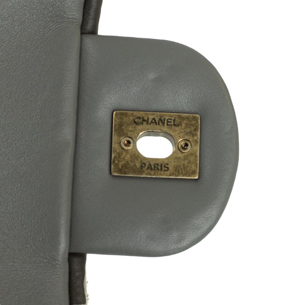 CHANEL Timeless Shoulder bag in Grey Leather 8