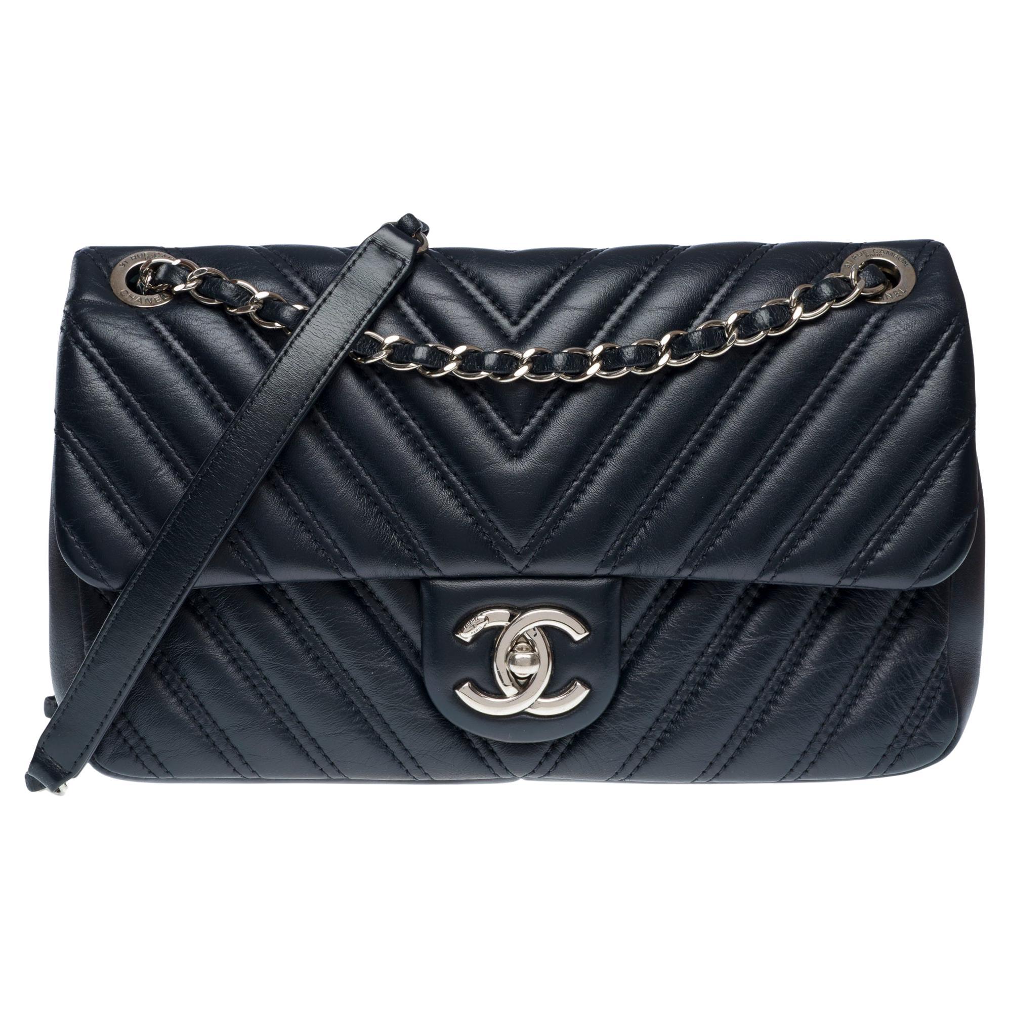 Chanel Timeless shoulder bag in Navy Blue Chevron leather , PHW For Sale