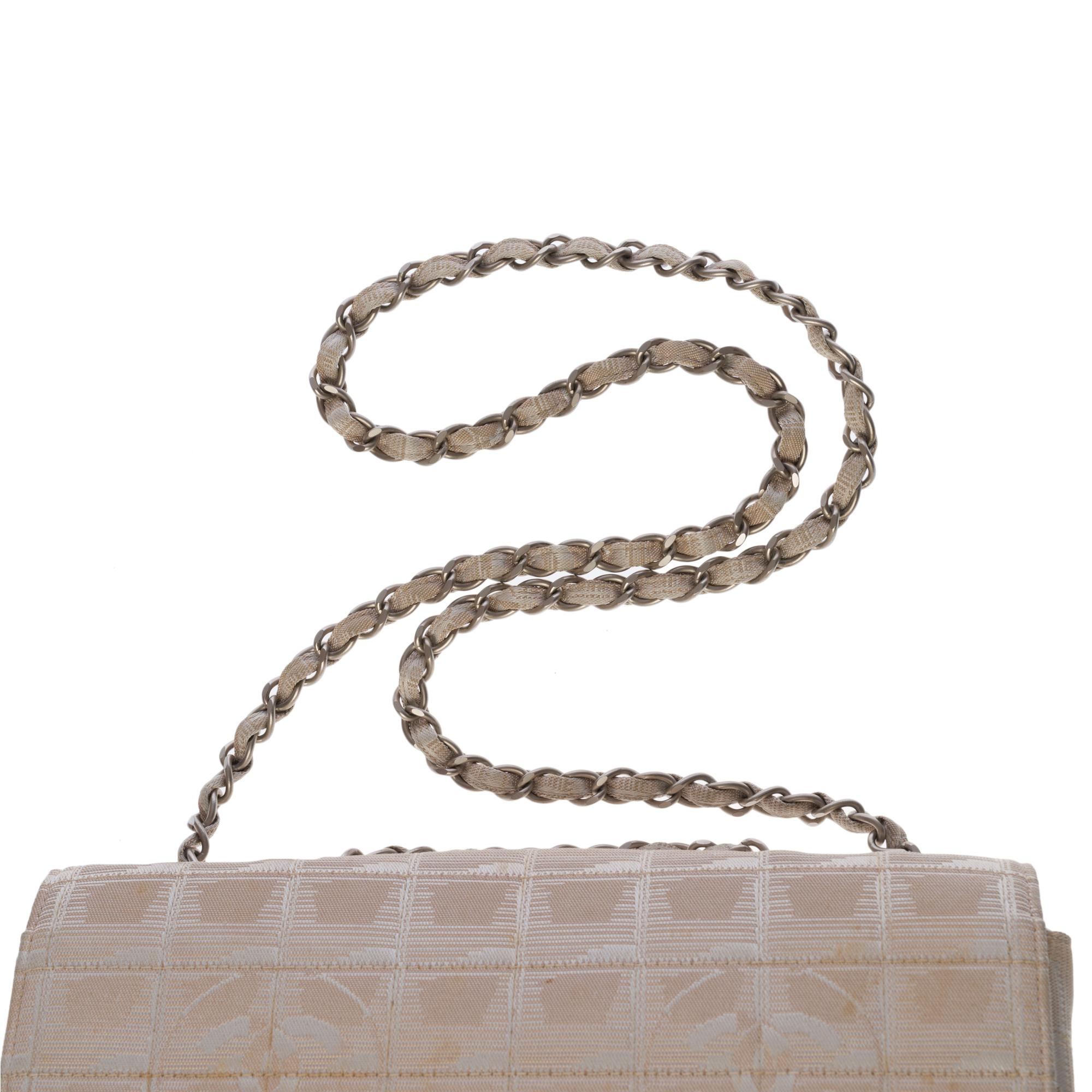 Chanel Timeless Travel Line flap shoulder bag in beige woven nylon, SHW 1