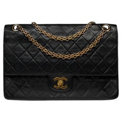 CHANEL, Timeless Vintage in black leather