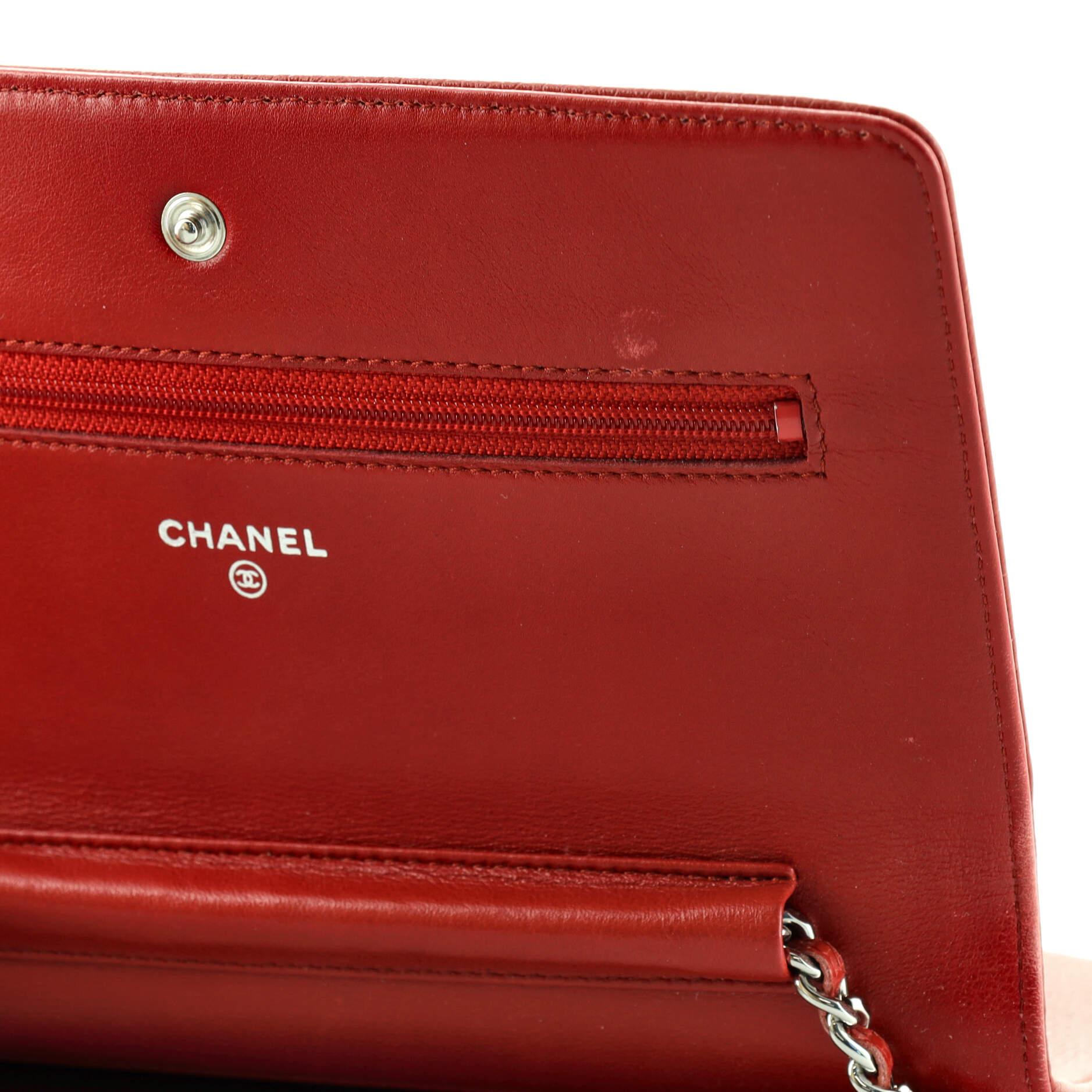 Chanel: Zeitloses Portemonnaie an Kette Kaviar 1