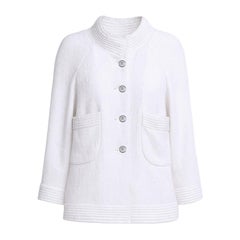 CHANEL Timeless White Tweed Jacket with CC Buttons 42 FR