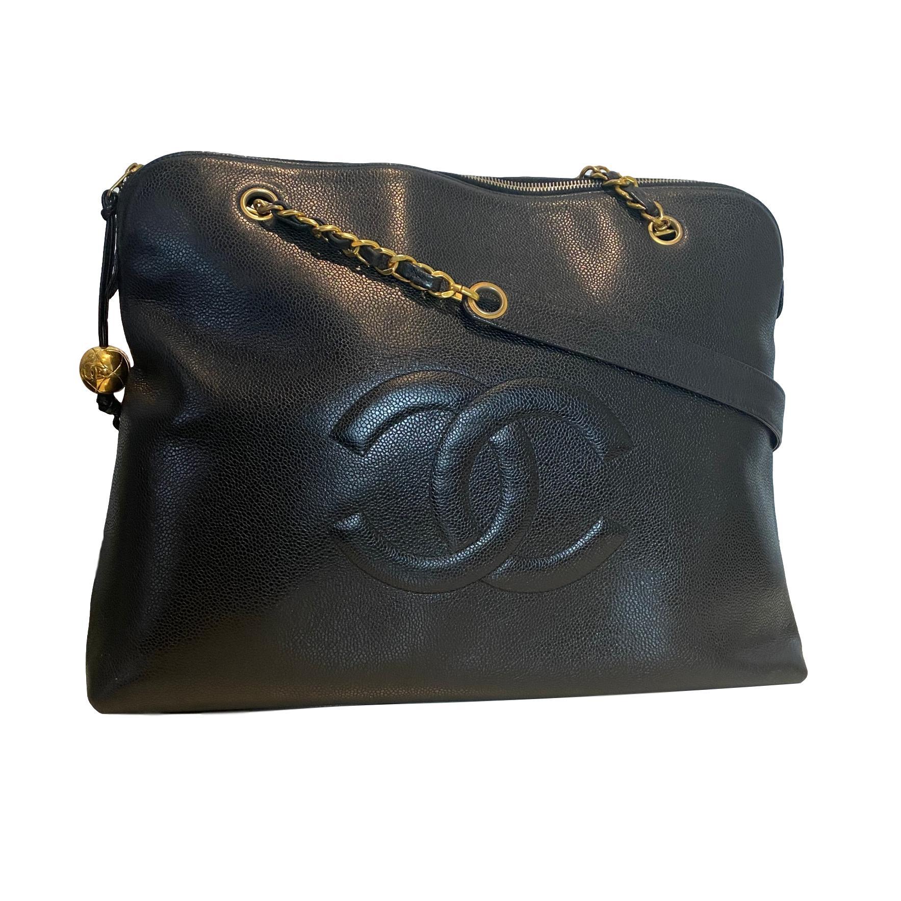 Chanel Timeless Zip Large Black Caviar Leather Tote, 1994 In Good Condition In Banner Elk, NC