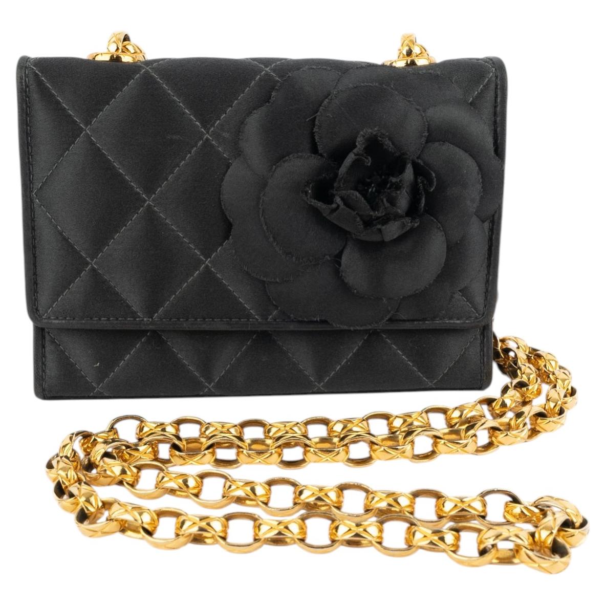 Petit sac Chanel signé Karl Lagerfeld, CIRCA 1988