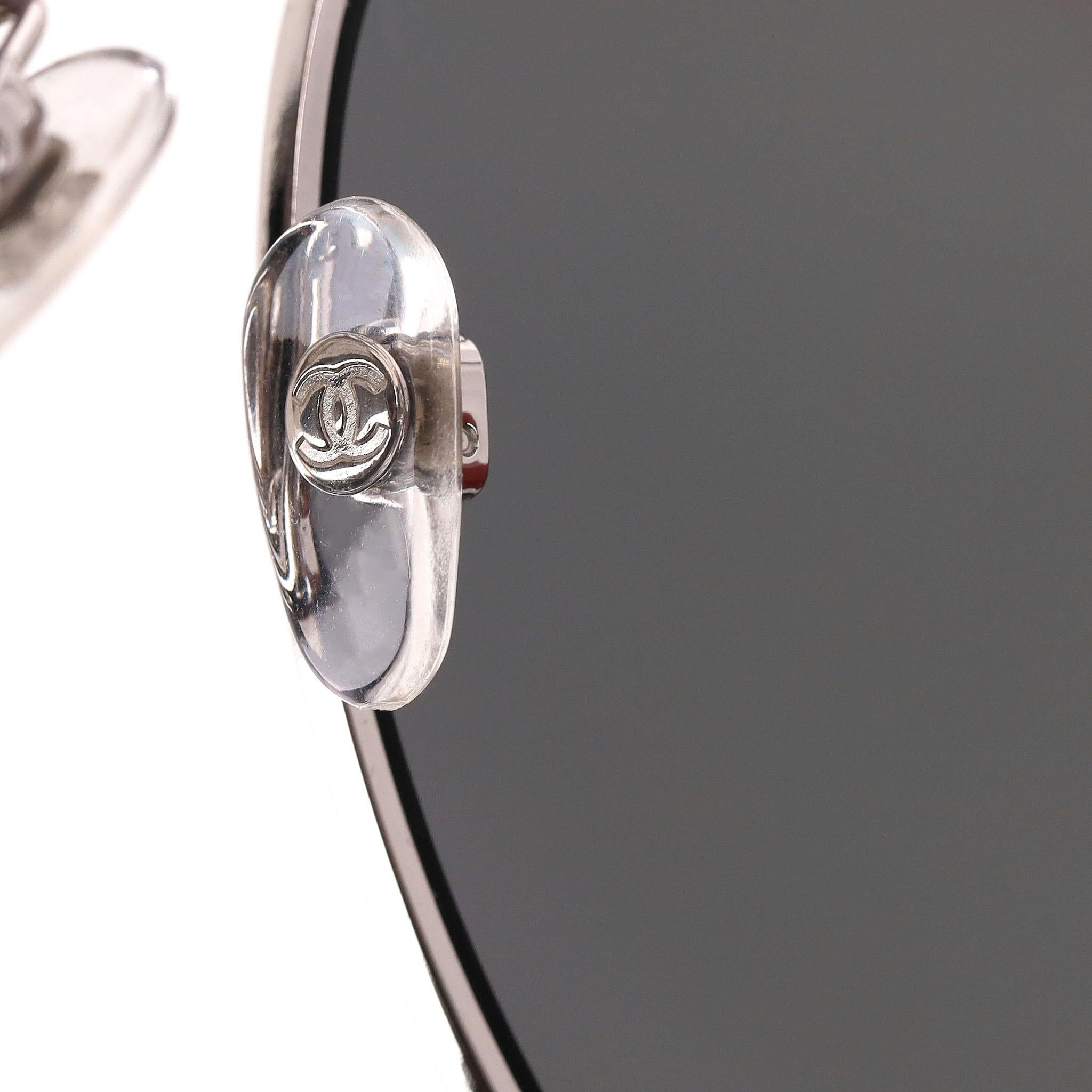 Chanel Titanium Pilot Sunglasses With 'CC' Logo Leather Diamond Quilted Trim For Sale 3