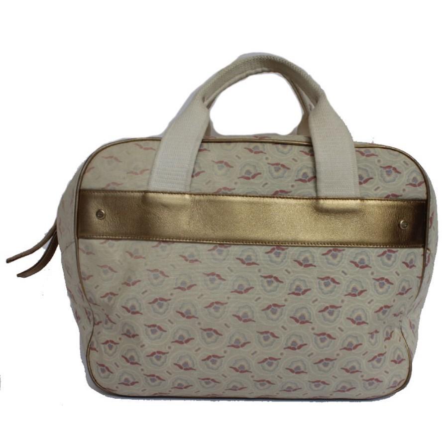 Beautiful Chanel bag in canvas and gold leather
Condition: good
Made in Italy
Material : canvas, leather
Interior: beige monogram canvas
Color: beige, gold, pink
Dimensions: 32 x 26 X 13 cm
Handles: 42 cm
Hardware: gold-plated metal
Details : beige