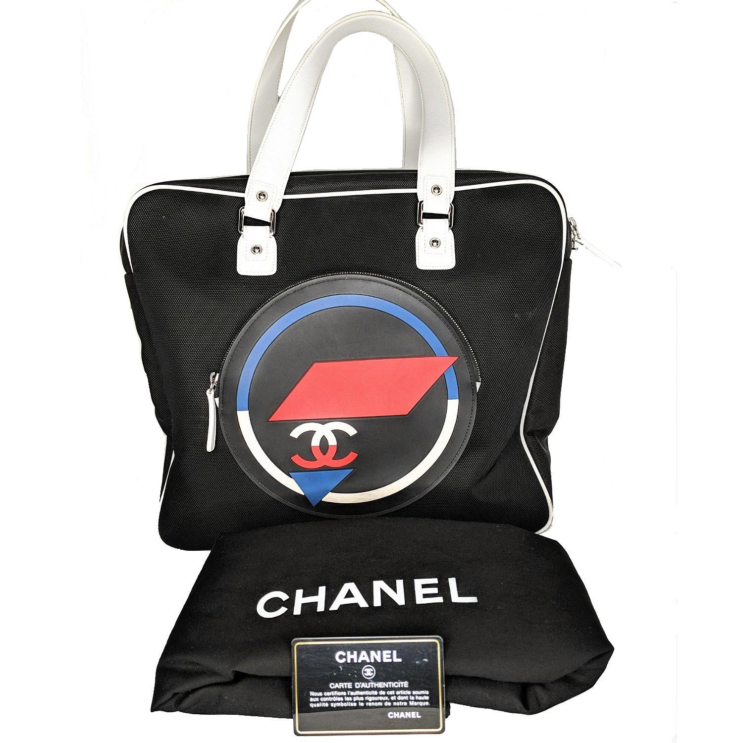 Women's or Men's Chanel Toile Rubber Leather Large Zipped Airline Shopping Bag