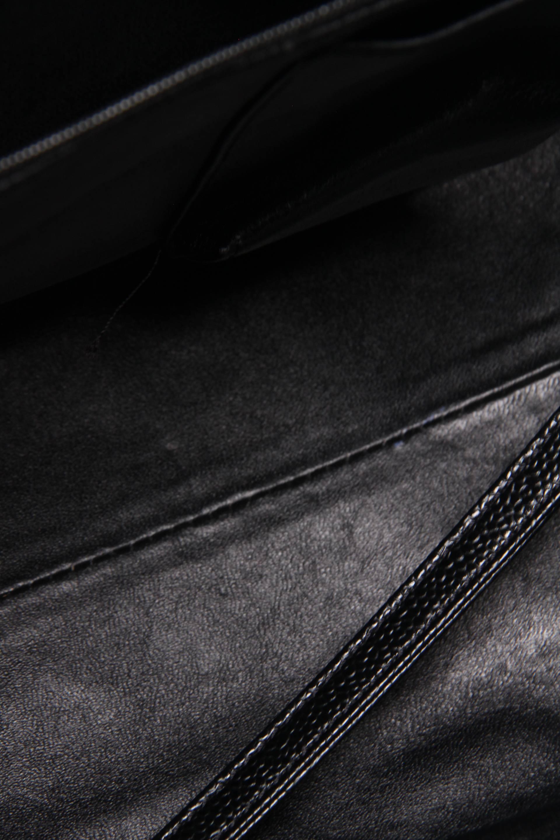 Chanel Top Handle Shopper Bag - black caviar leather  For Sale 1