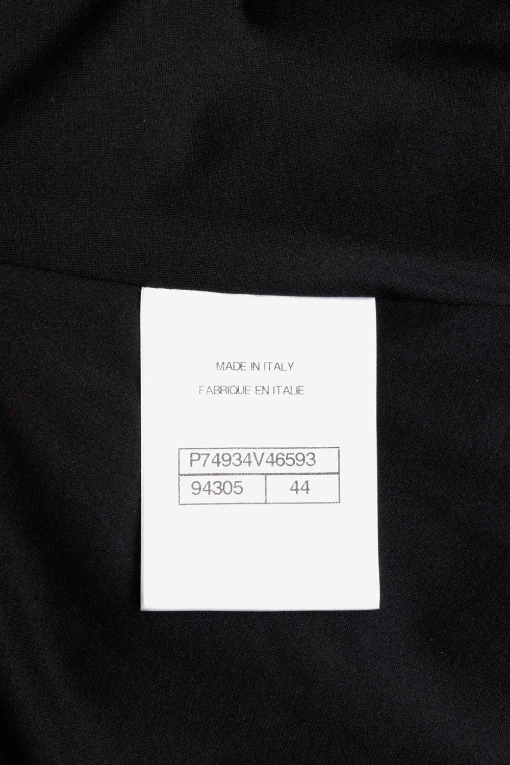 Top en crêpe stretch avec nœud en soie du défilé printemps/été 2023 de Chanel - 44 FR/L. en vente 1