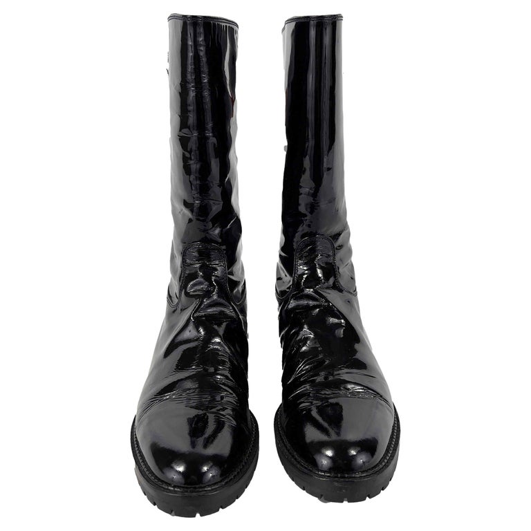 CHANEL Tortoise Zip Pull Vintage 97A Patent Boots Lug Sole Black 36 US 6  For Sale at 1stDibs