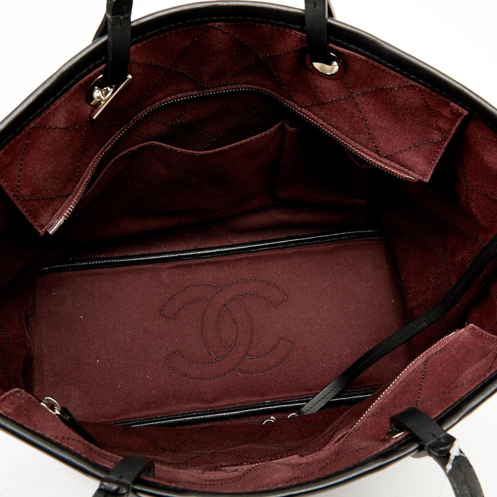 Chanel Tote Bag in Black Caviar Leather 7