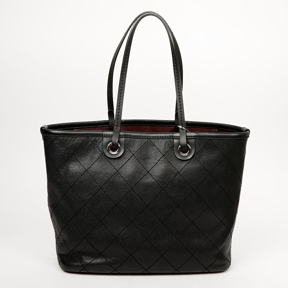 Chanel Tote Bag in Black Caviar Leather 2